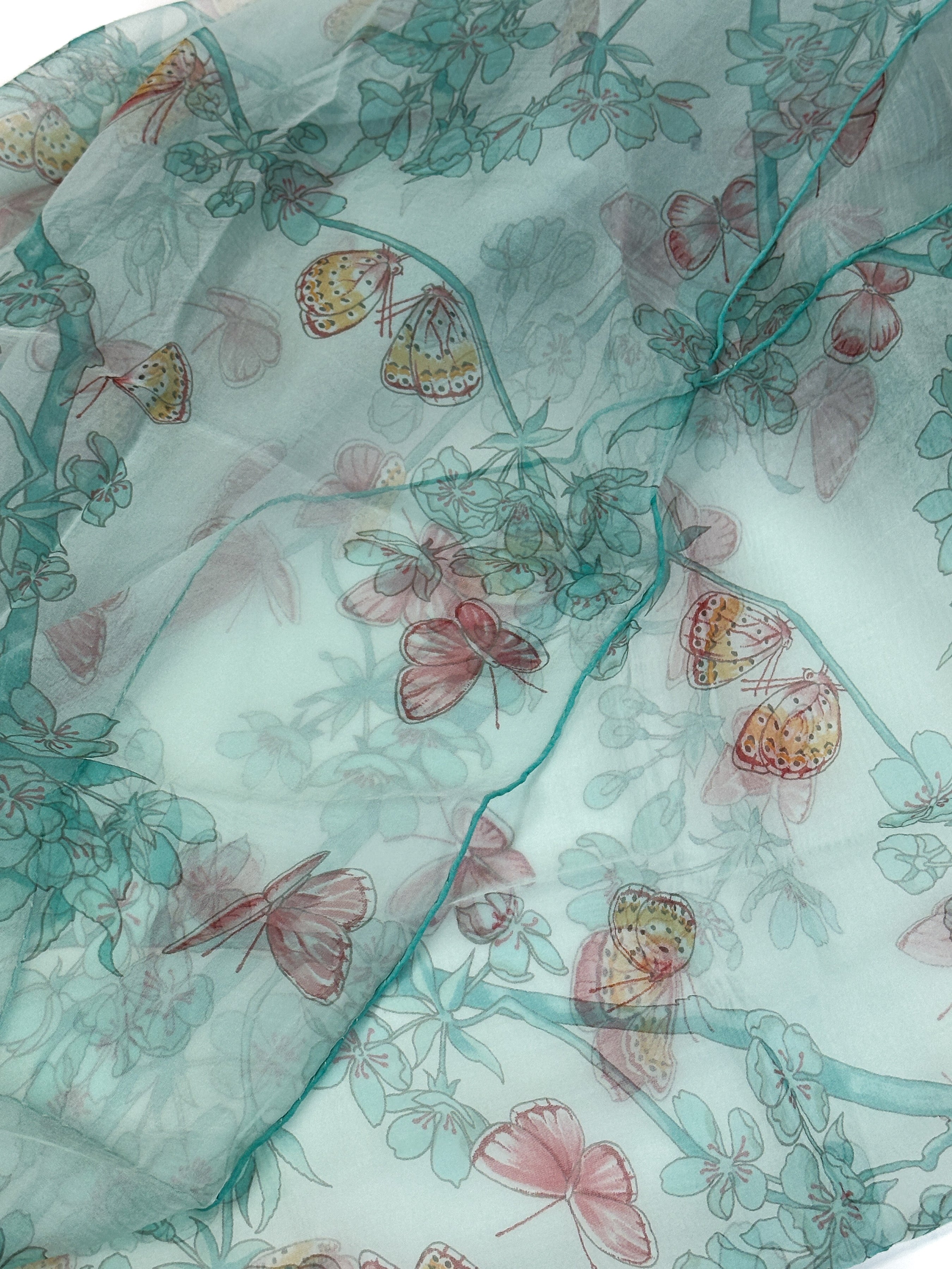 Hermès Vol Amoureux des Azurés Mousseline Shawl