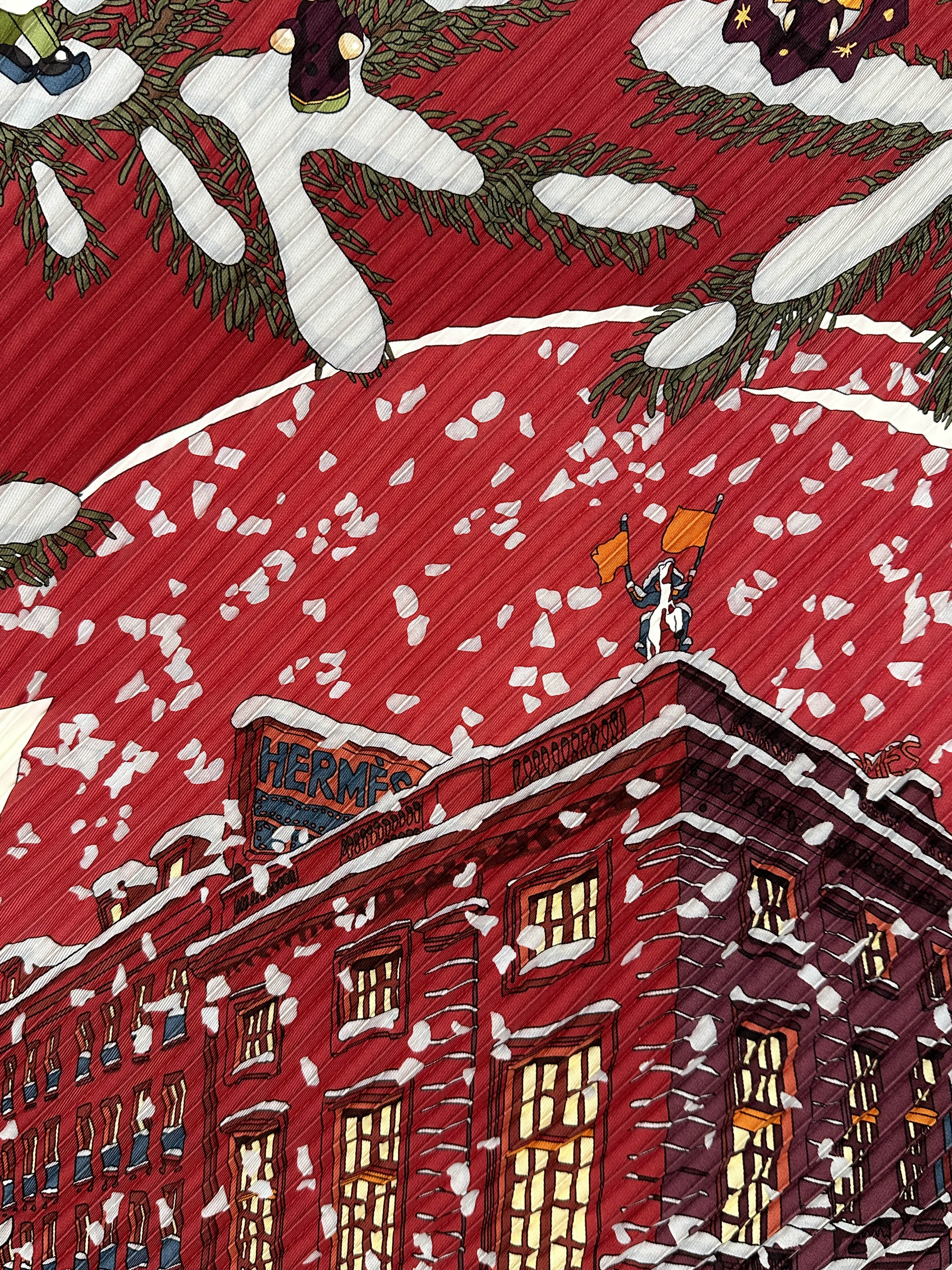 Hermès Noël au 24 Faubourg Plissé 90