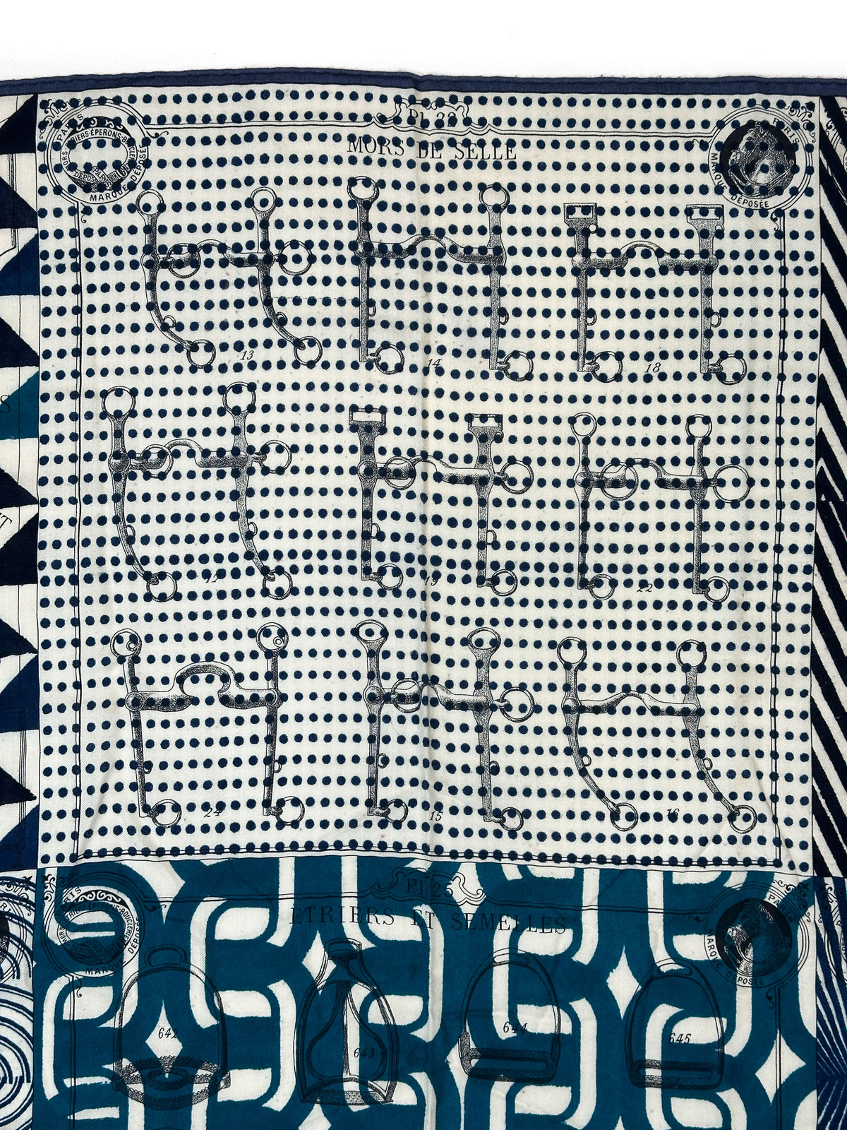 Hermès Manufacture de Boucleries Cashmere Silk 140