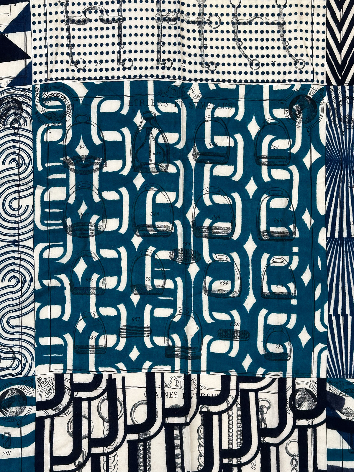 Hermès Manufacture de Boucleries Cashmere Silk 140