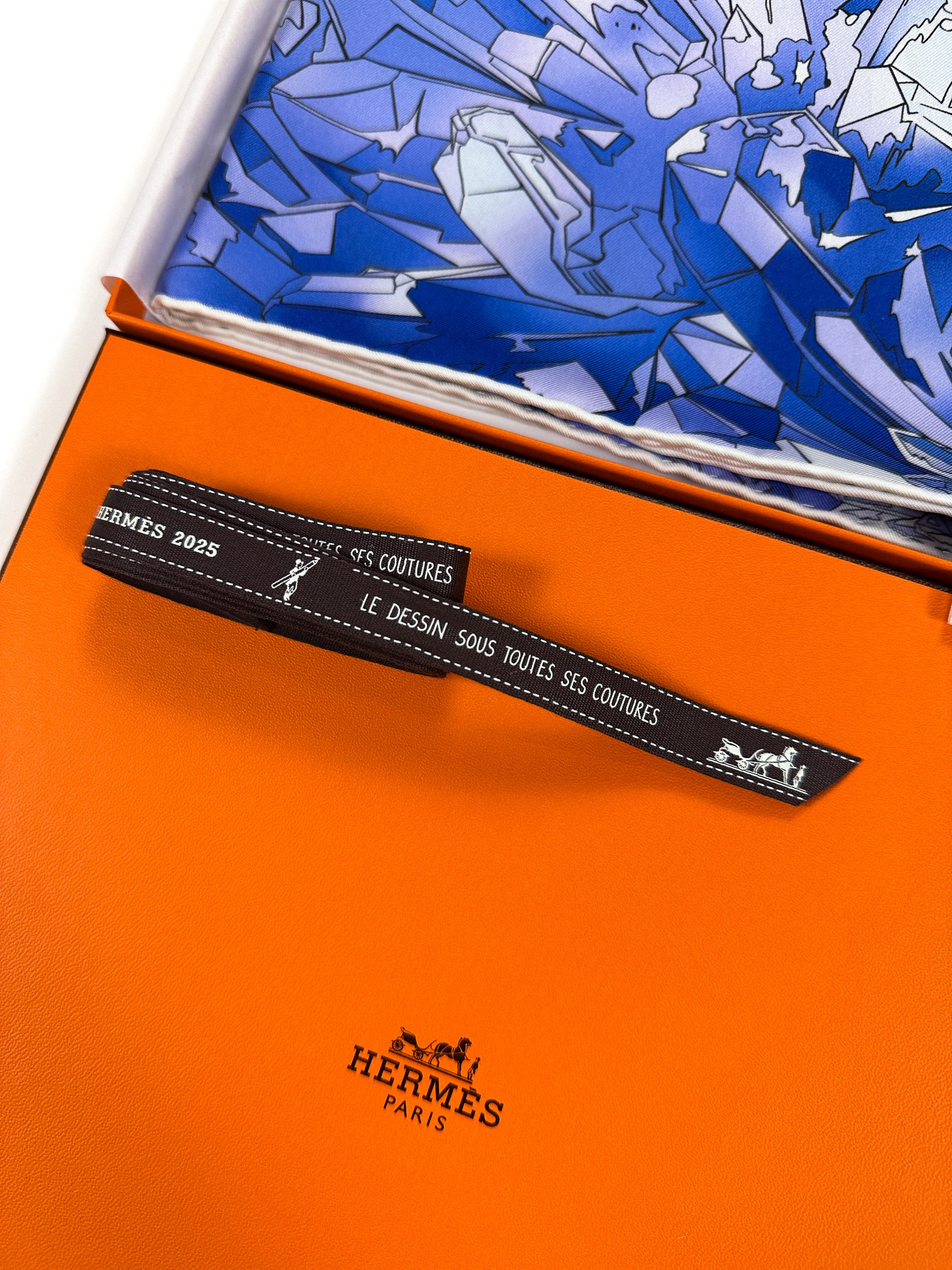 Hermès La Vallee de Cristal 90