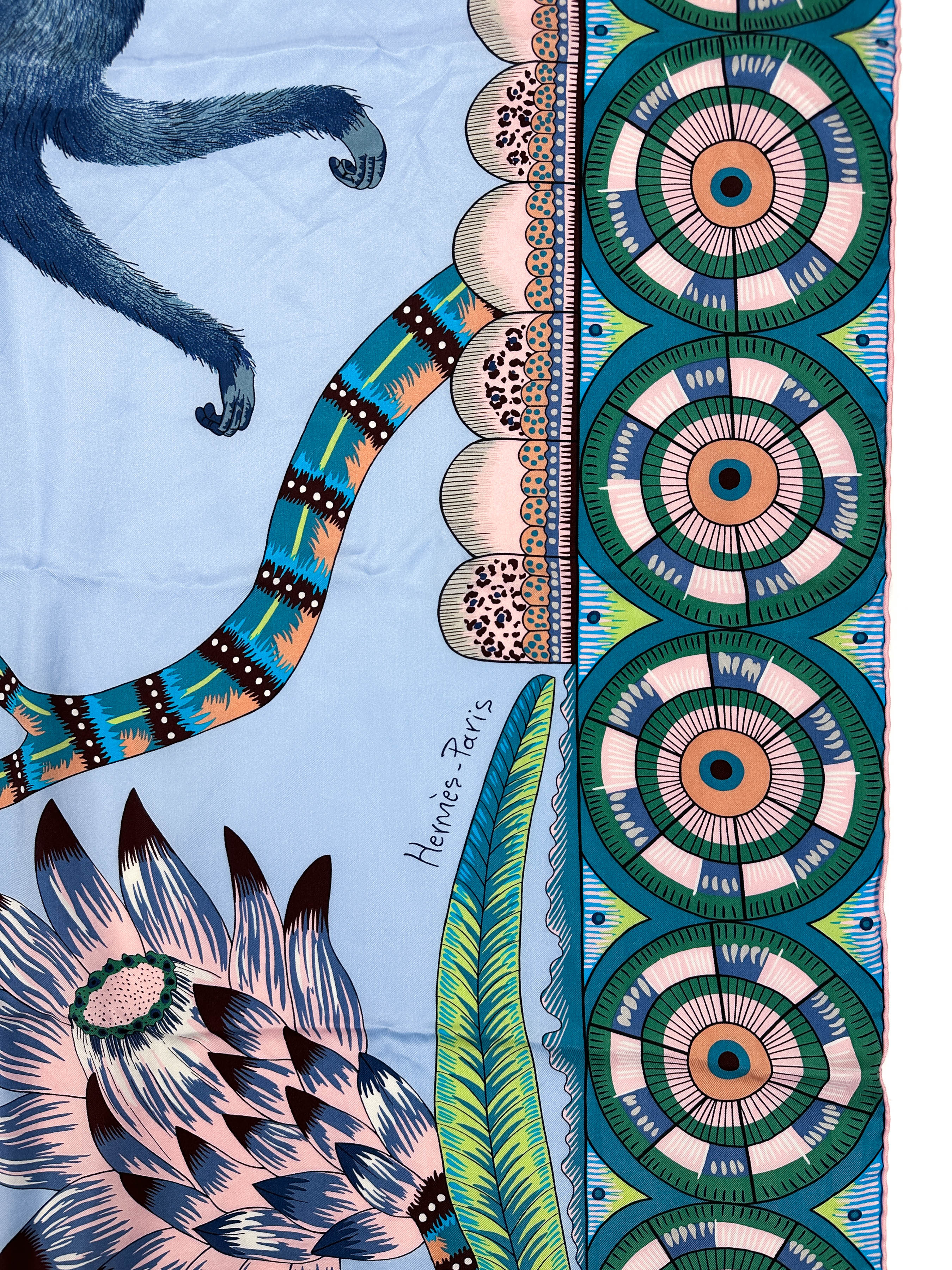 Hermès The Savana Dance Wash Silk 140