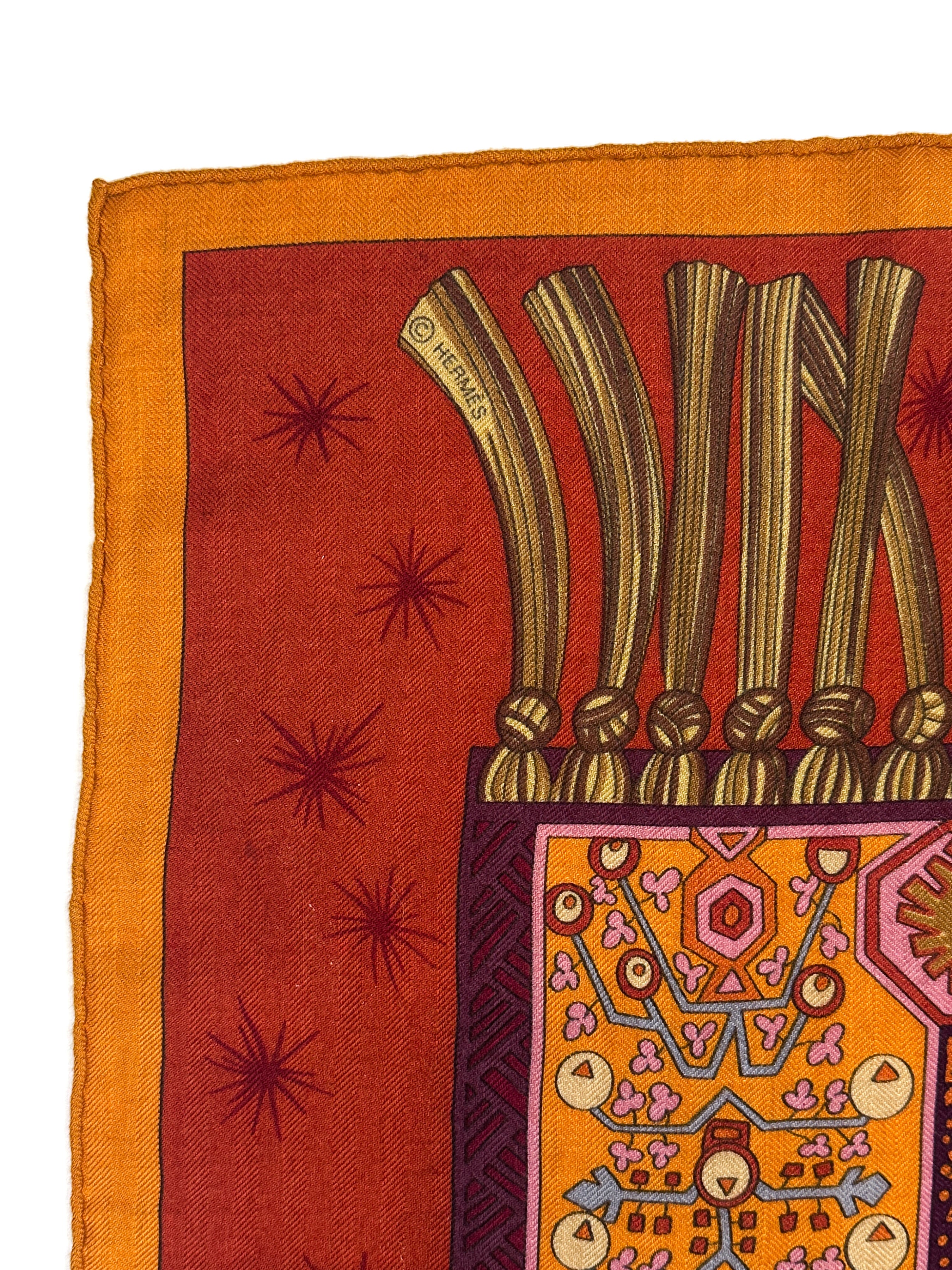 Hermès Sur un Tapis Volant Cashmere Silk 140
