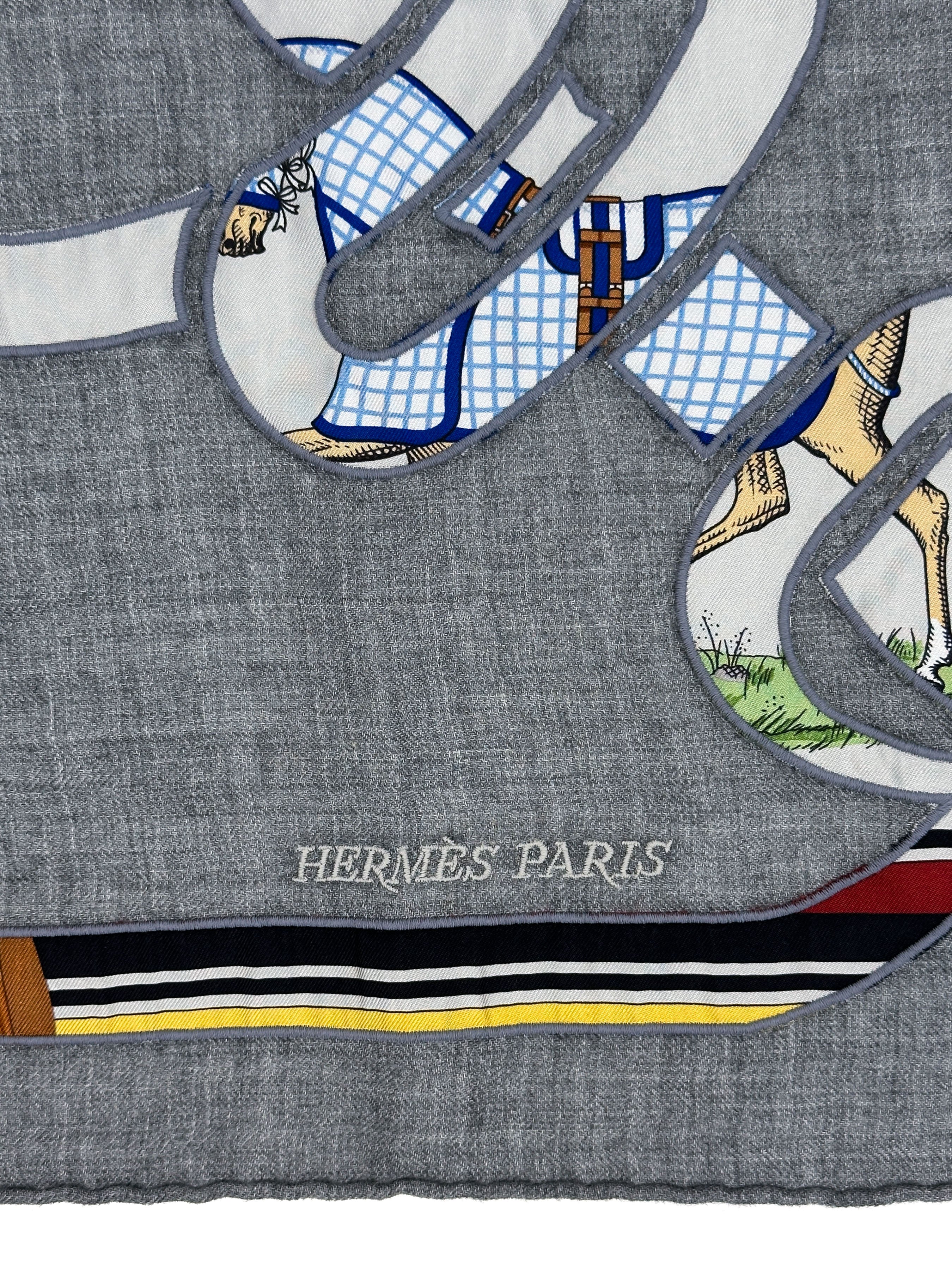 Hermès Eperons d'Or et Couvertures et Tenues de Jour Applique Cashmere Silk 90