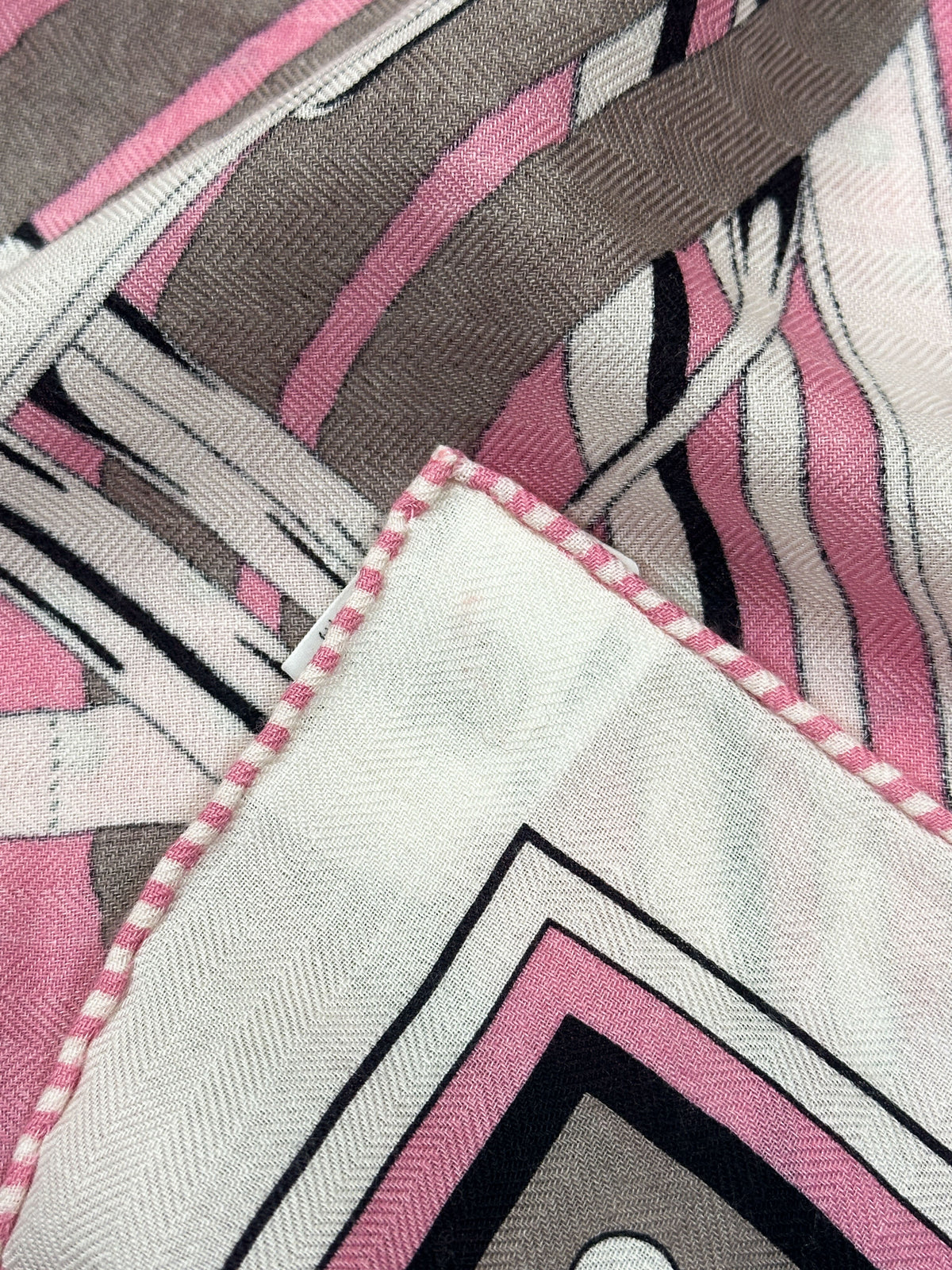 Hermès Mors à Jouets Bandana Cashmere Silk 140