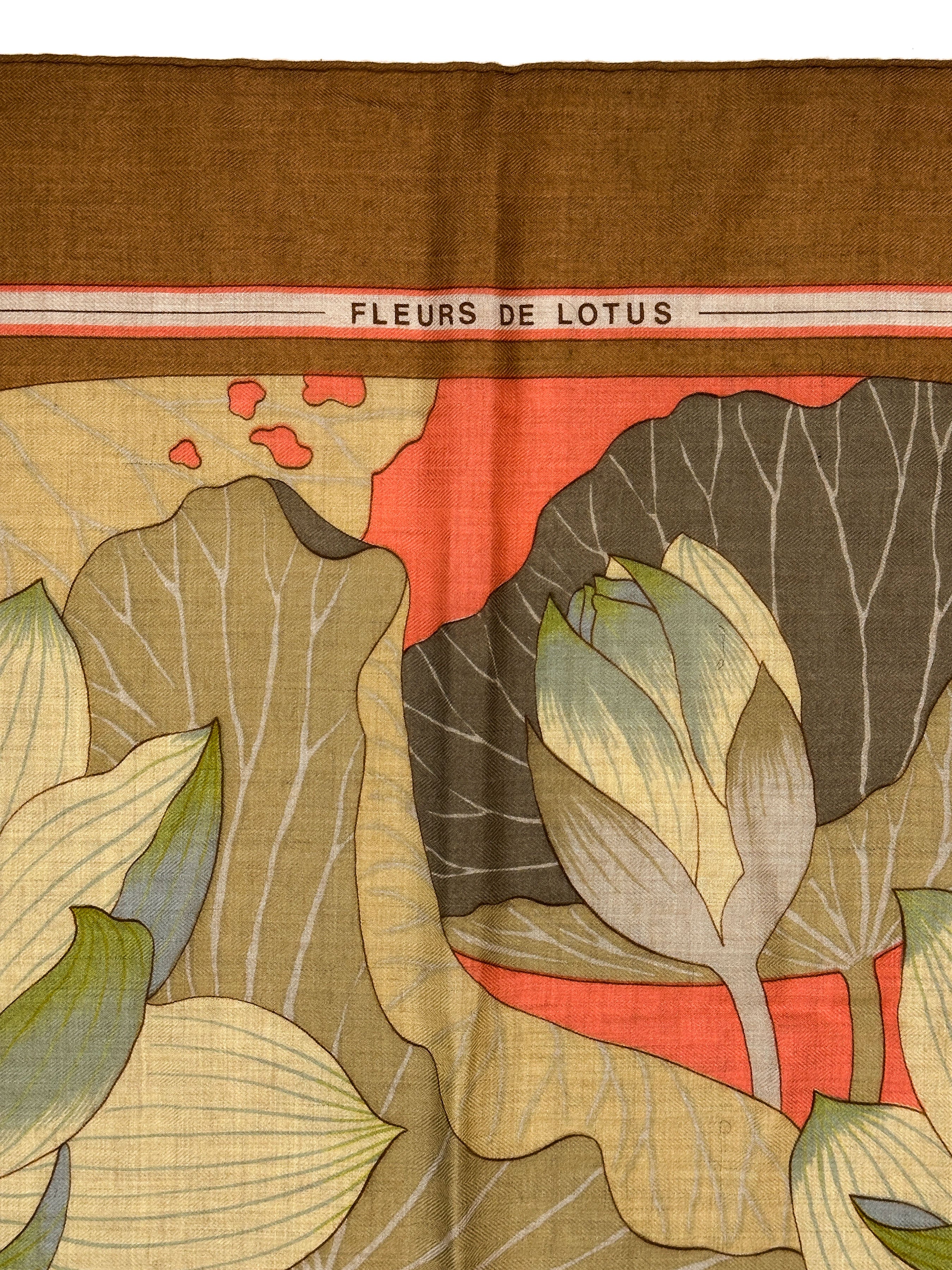 Hermès Fleurs de Lotus Cashmere Silk 140