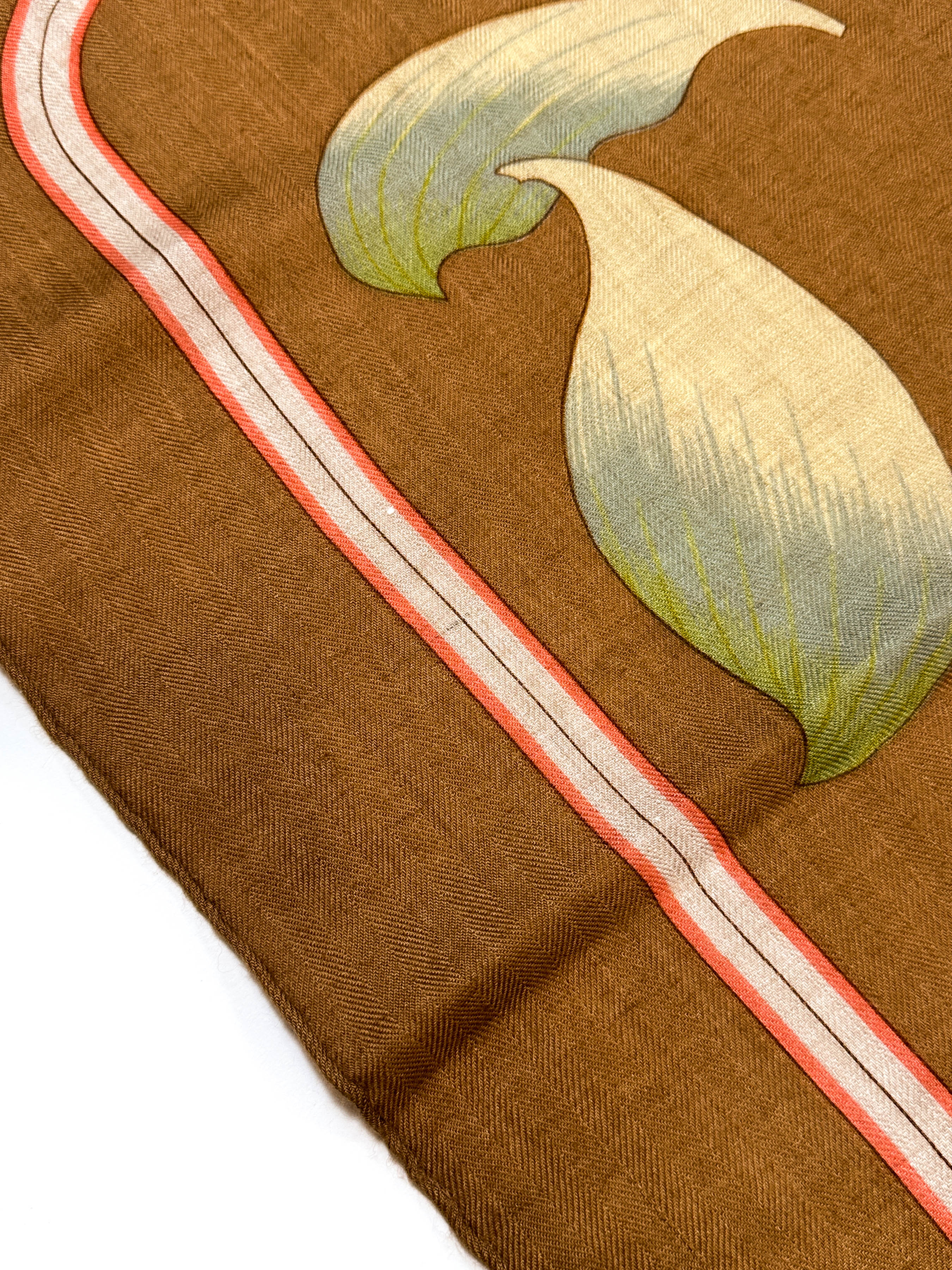 Hermès Fleurs de Lotus Cashmere Silk 140