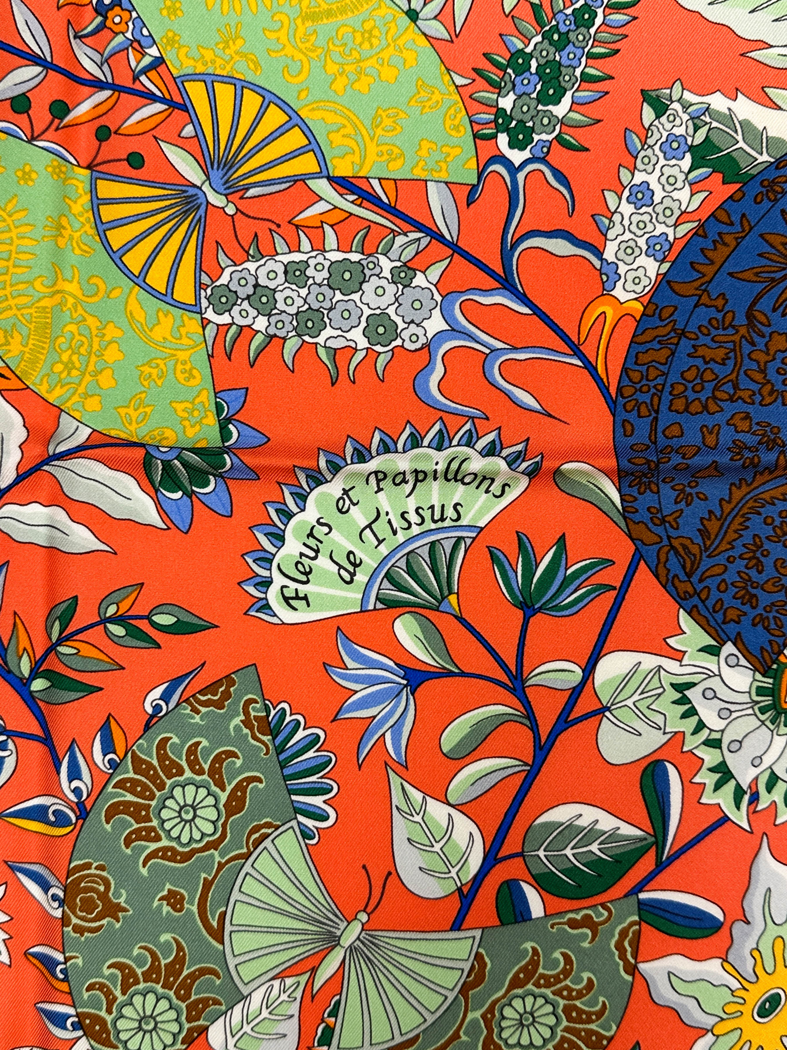 Hermès Fleurs et Papillons de Tissus 90