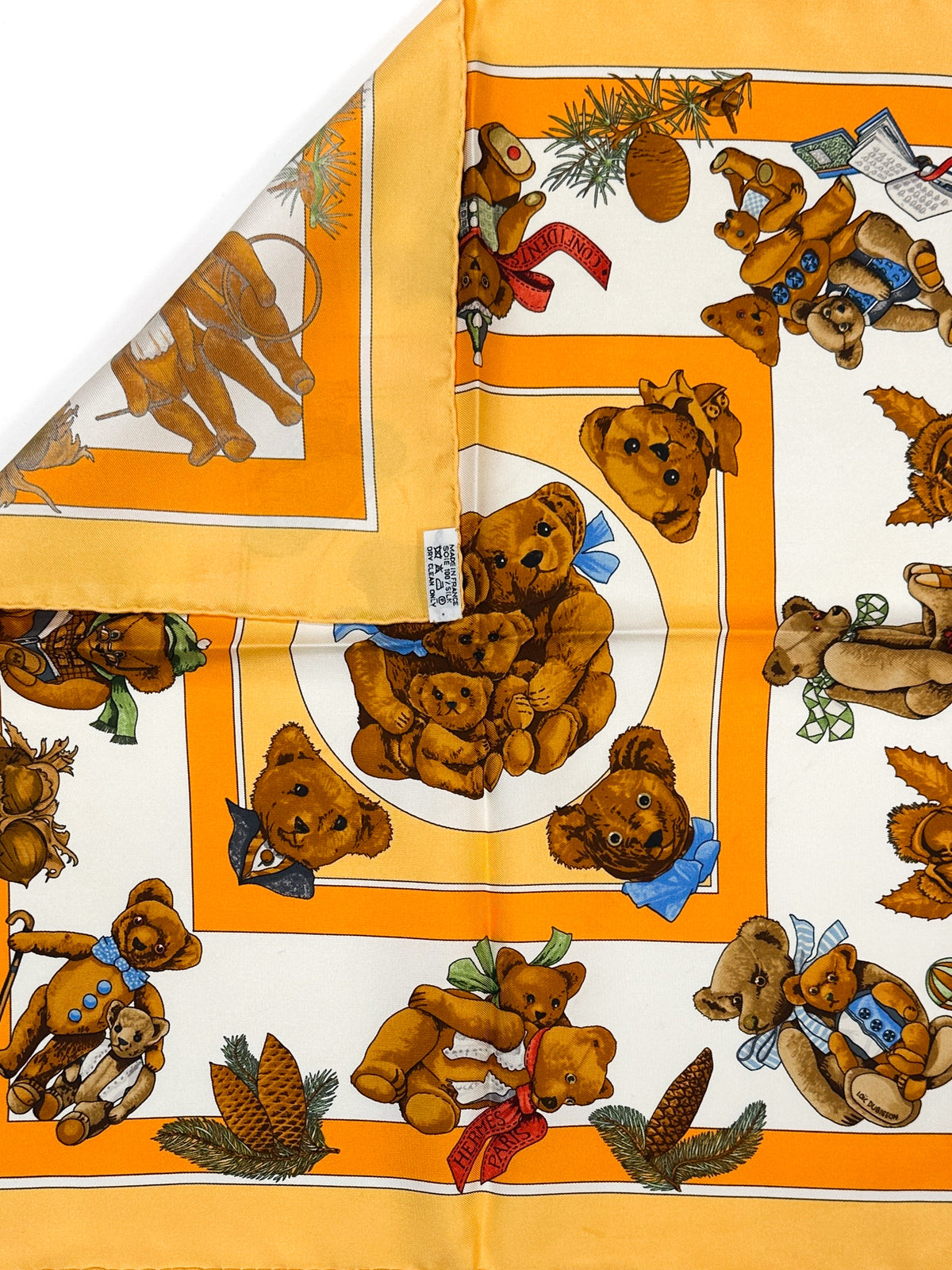 Hermès Confidents des Cœurs 45