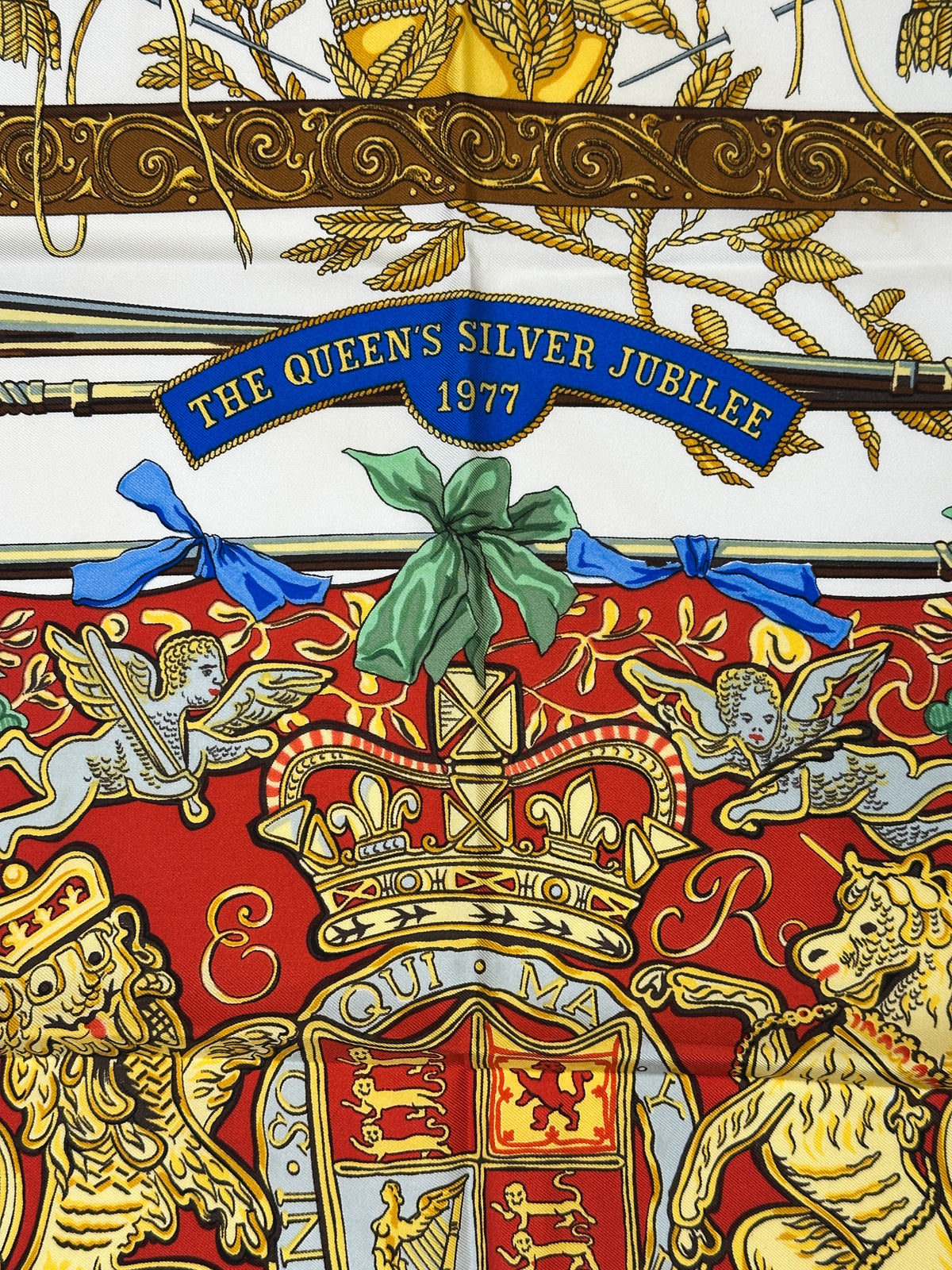 Hermès Special Edition 1977 The Queen's Silver Jubilee Dieu et Mon Droit 90