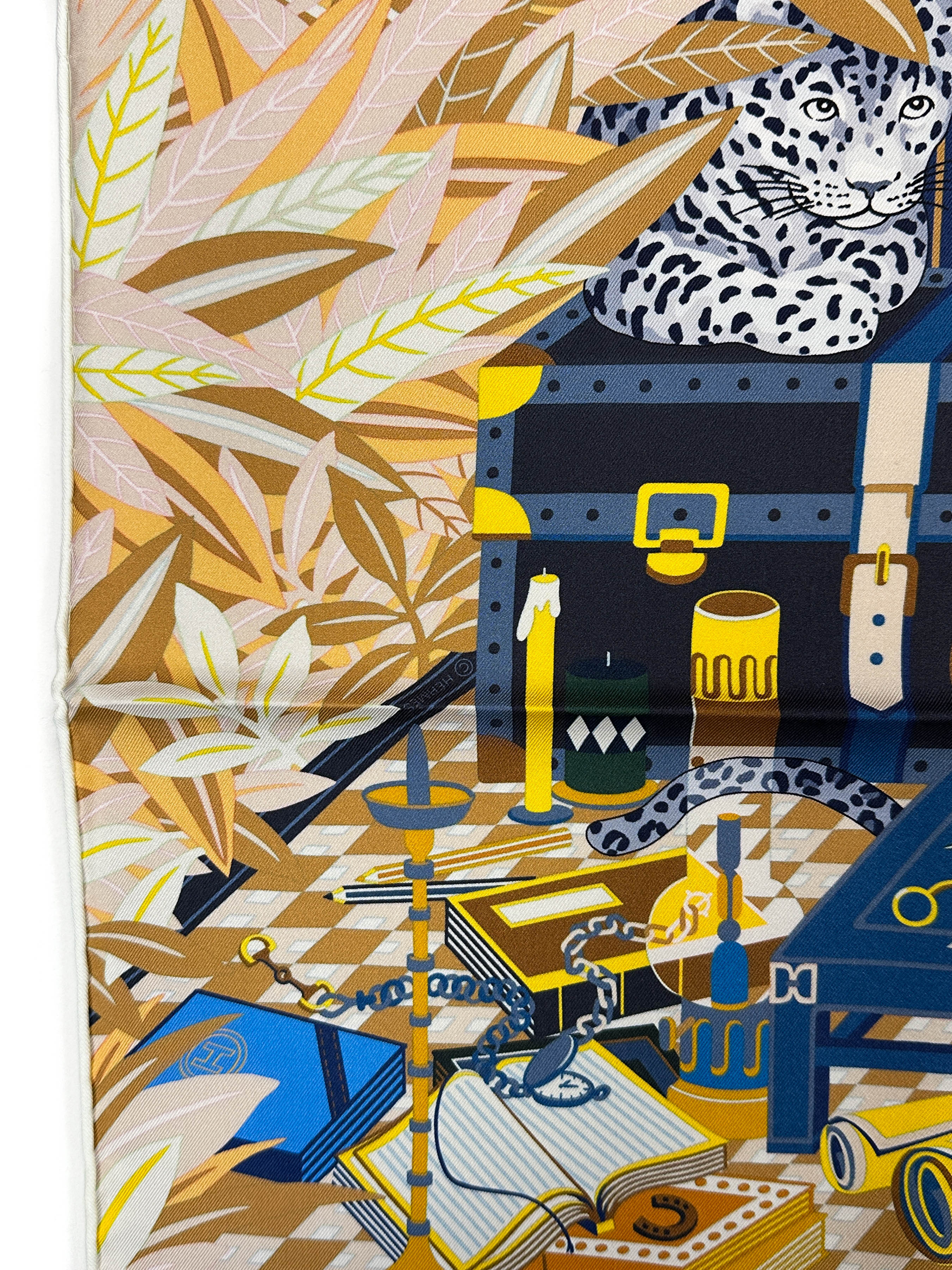 Hermès Douze Leopards Double Face 90