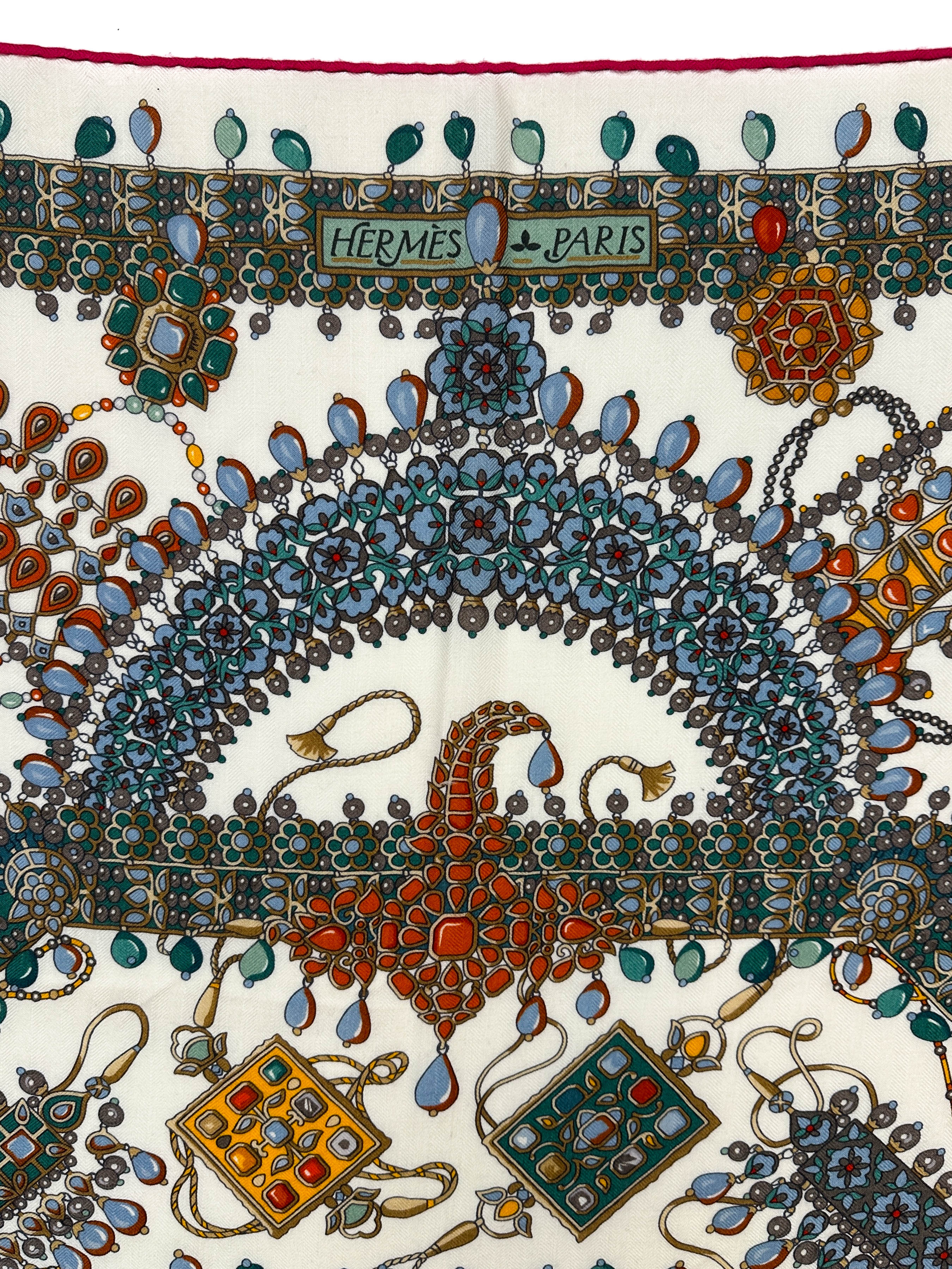 【極美品】HERMES-PARIS マイク柄 Hermès Parures des Maharajas Cashmere Silk 140