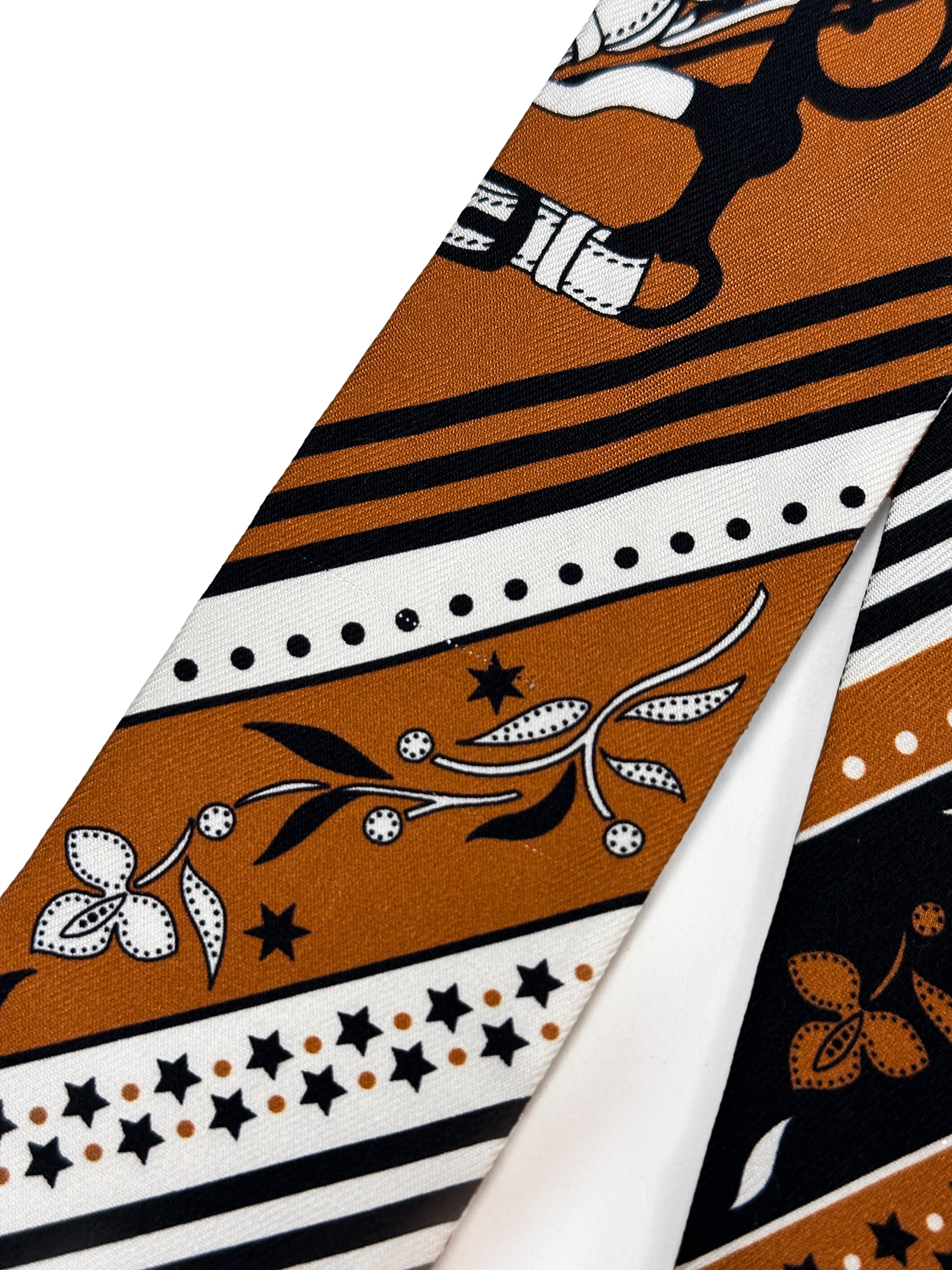 Hermès Festival des Amazones Bandana Folk Leather Fringe Twilly