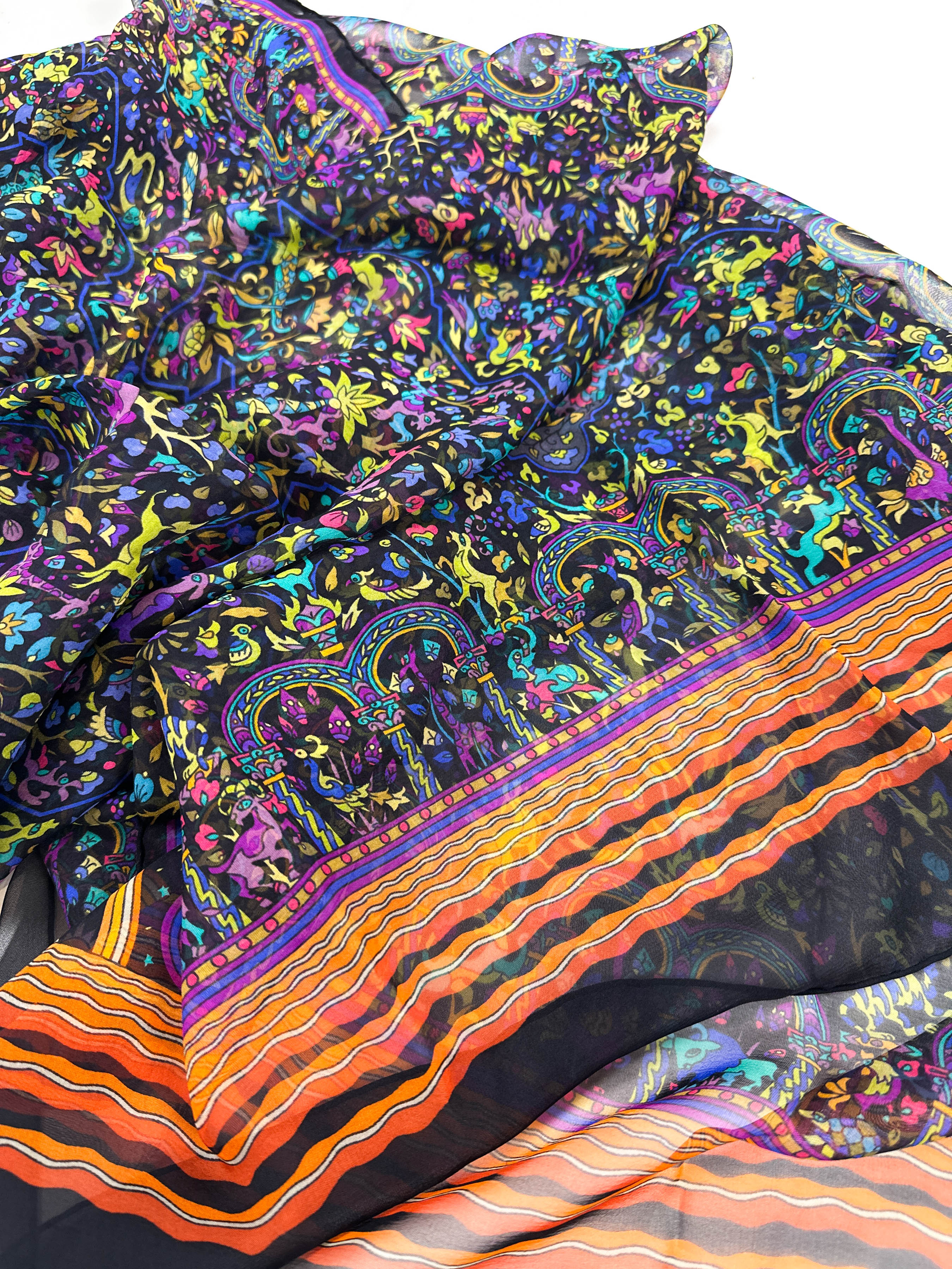 Hermès Les Jardins d'Arménie Mousseline Shawl