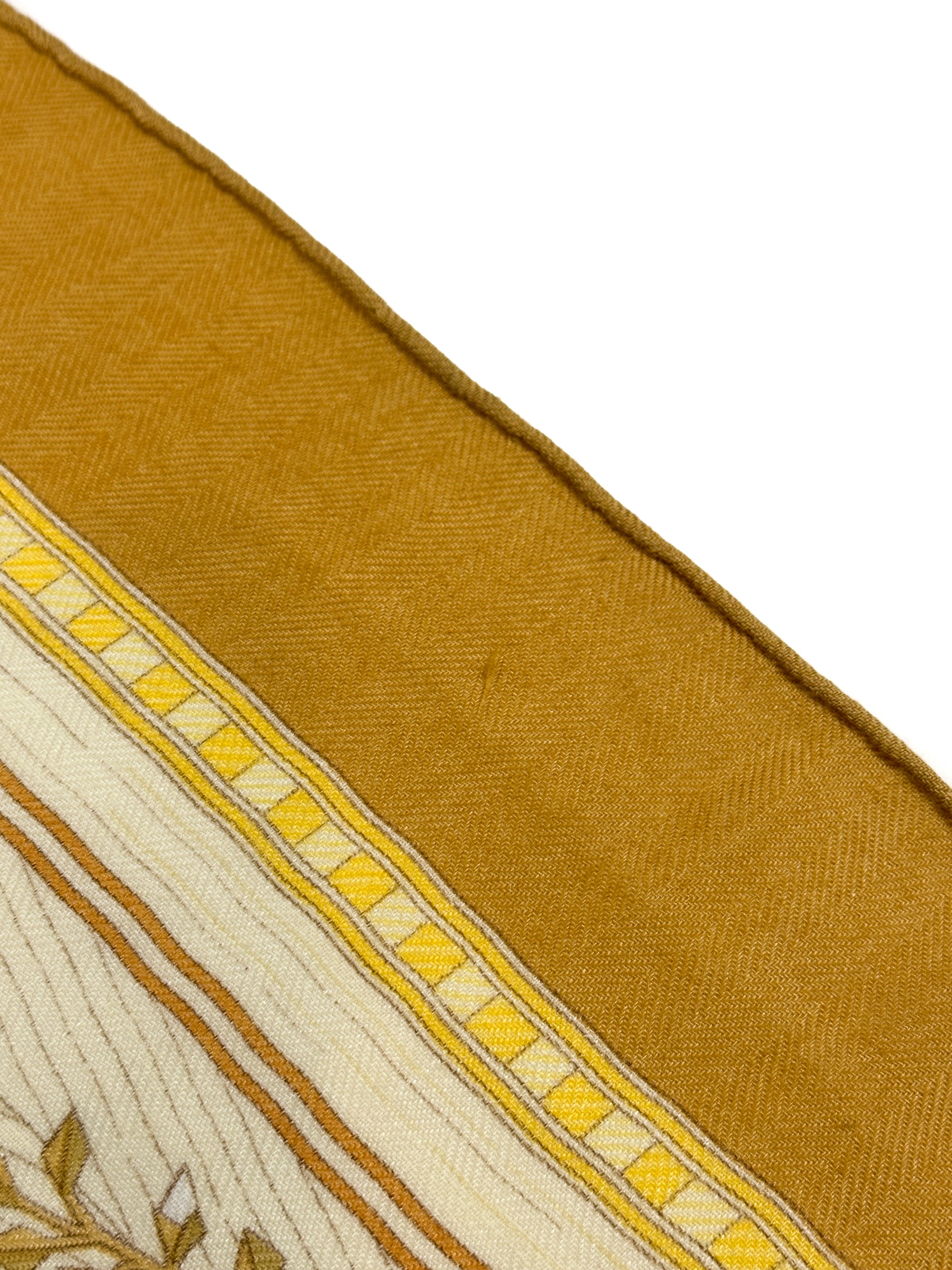 Hermès Jeux de Paille Cashmere Silk 90