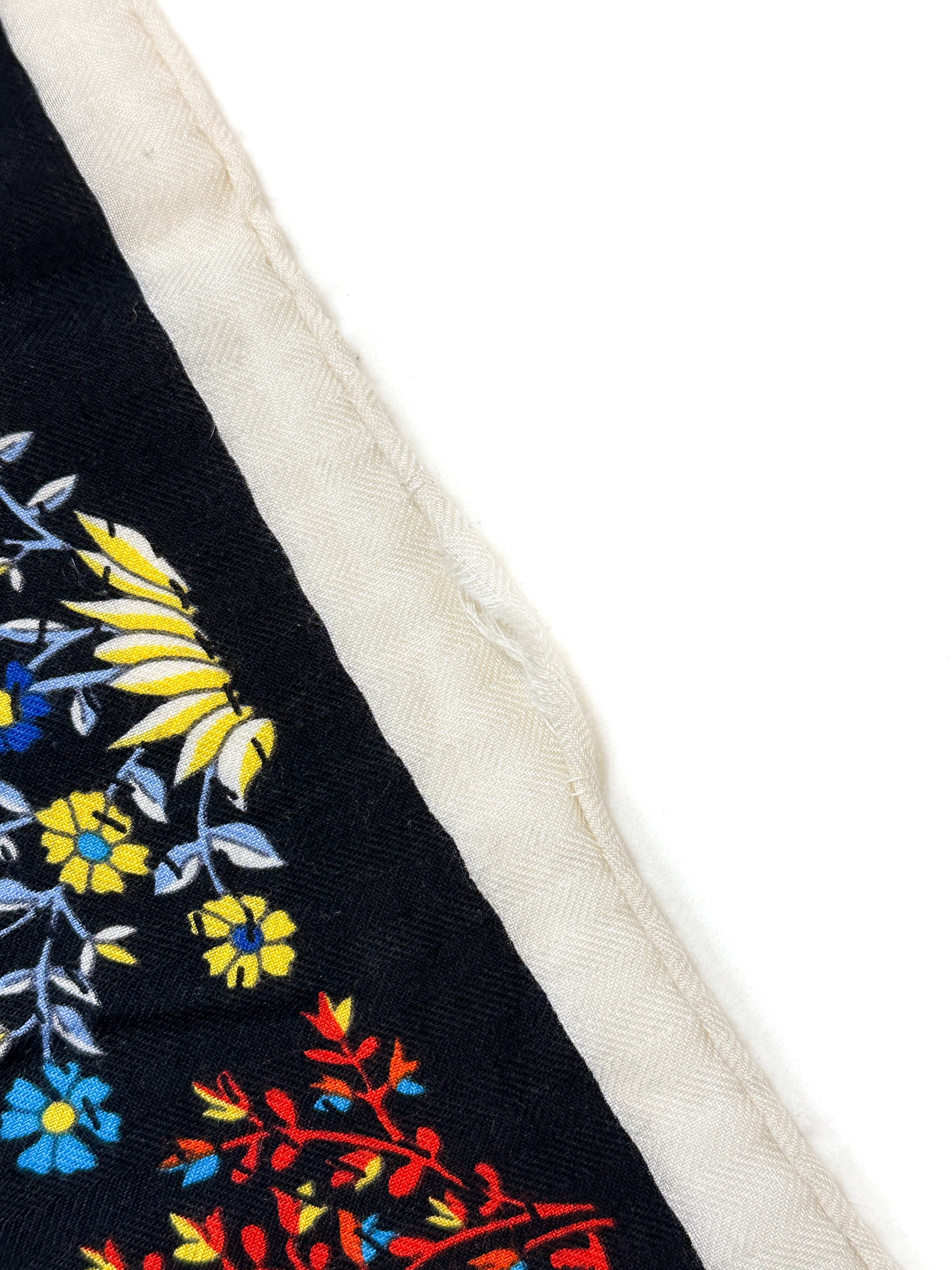 Hermès Piqué Fleuri de Provence Cashmere Silk 140