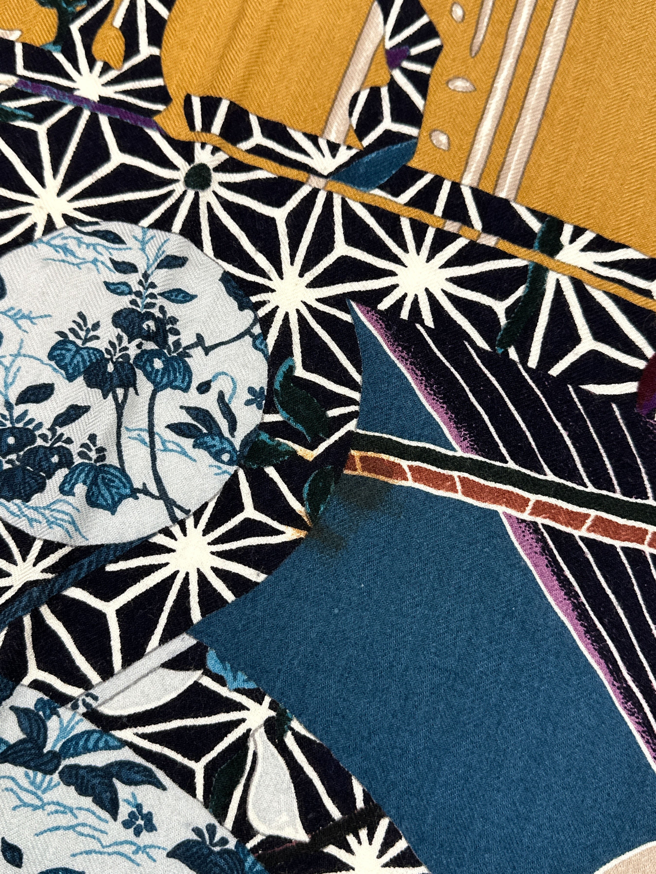 Hermès Ex-Libris en Kimonos Cashmere Silk 140