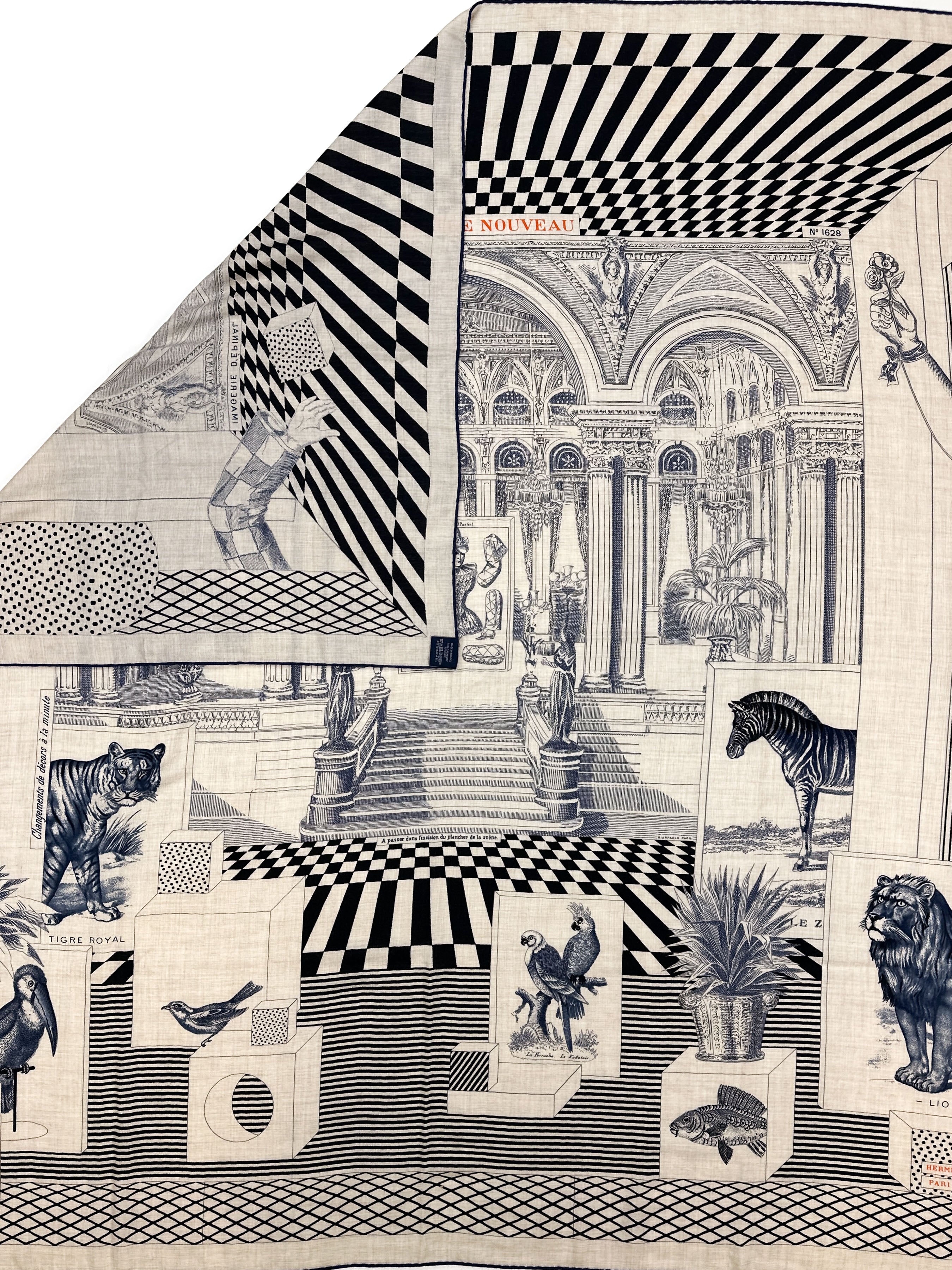 Hermès Grand Théâtre Nouveau Cashmere Silk 140