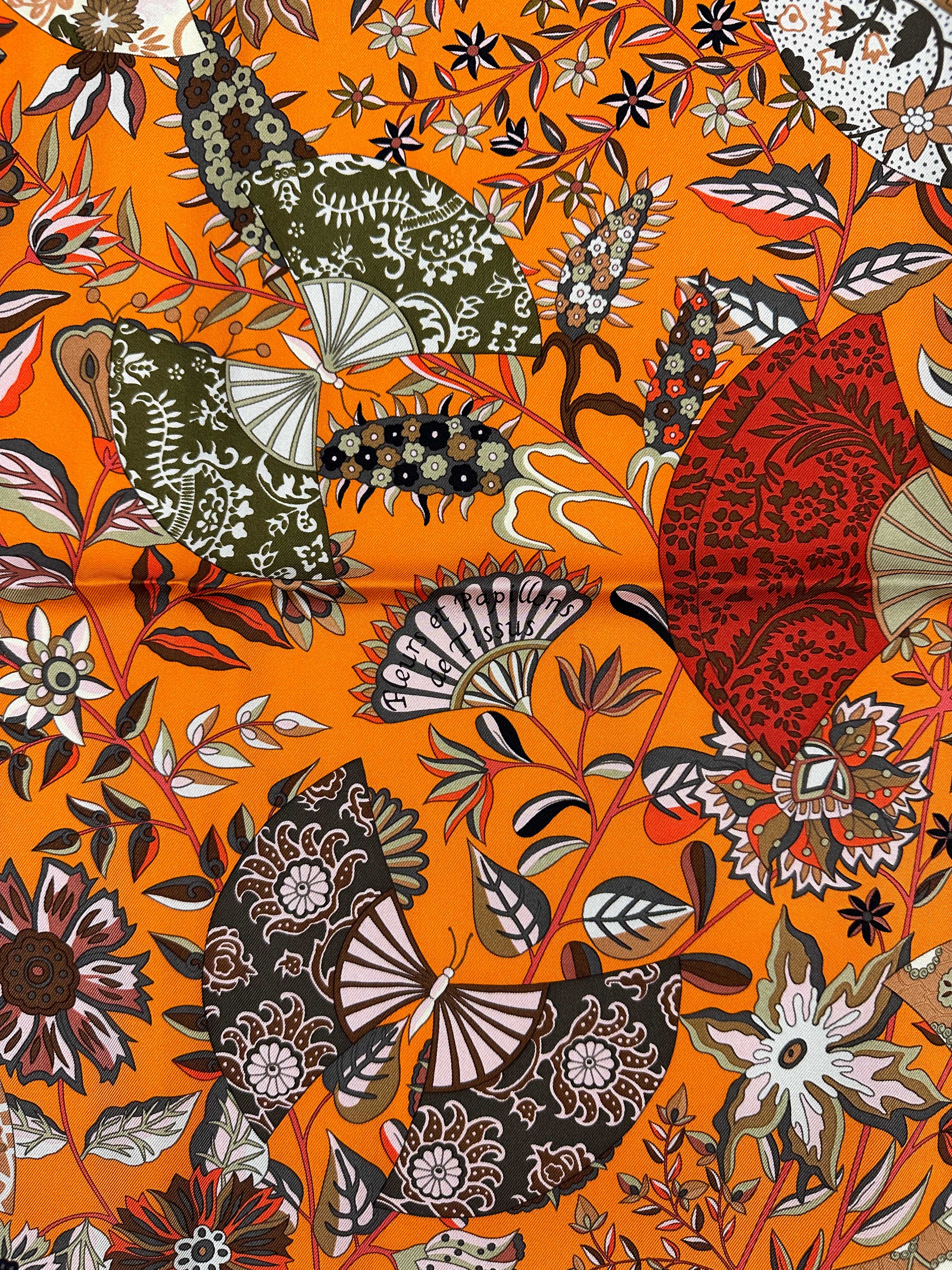 Hermès Fleurs et Papillons de Tissus 90