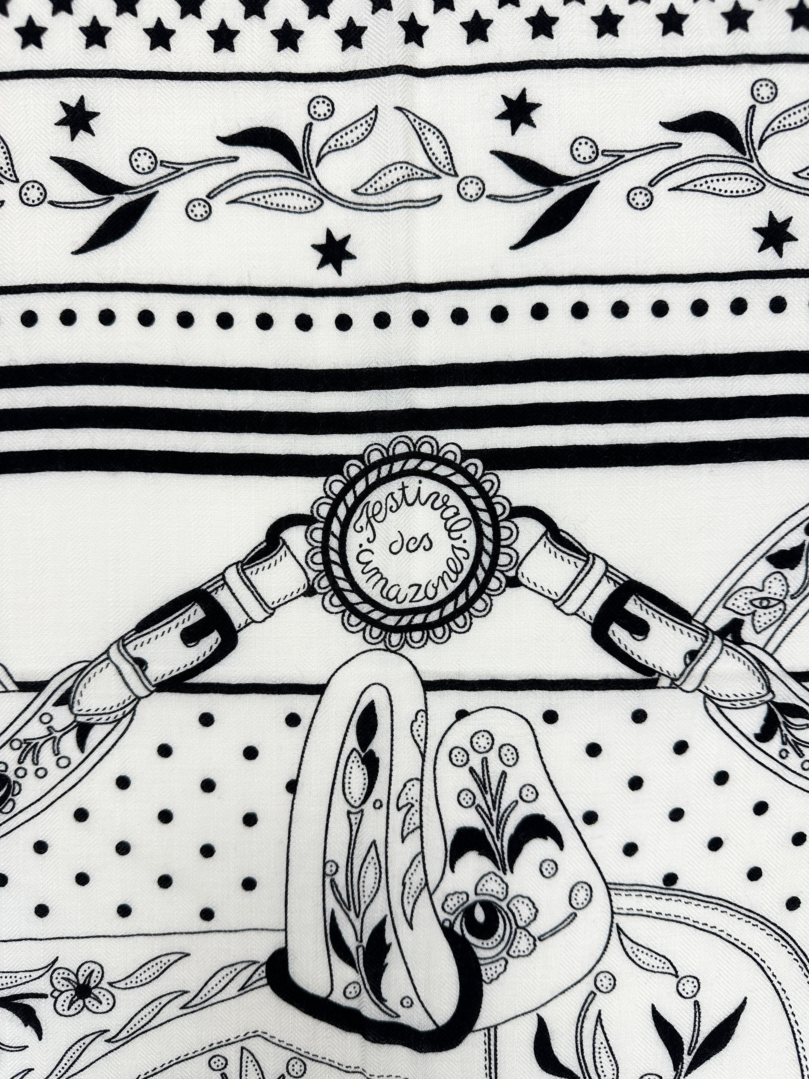 Hermès Festival des Amazones Bandana Cashmere Silk 140