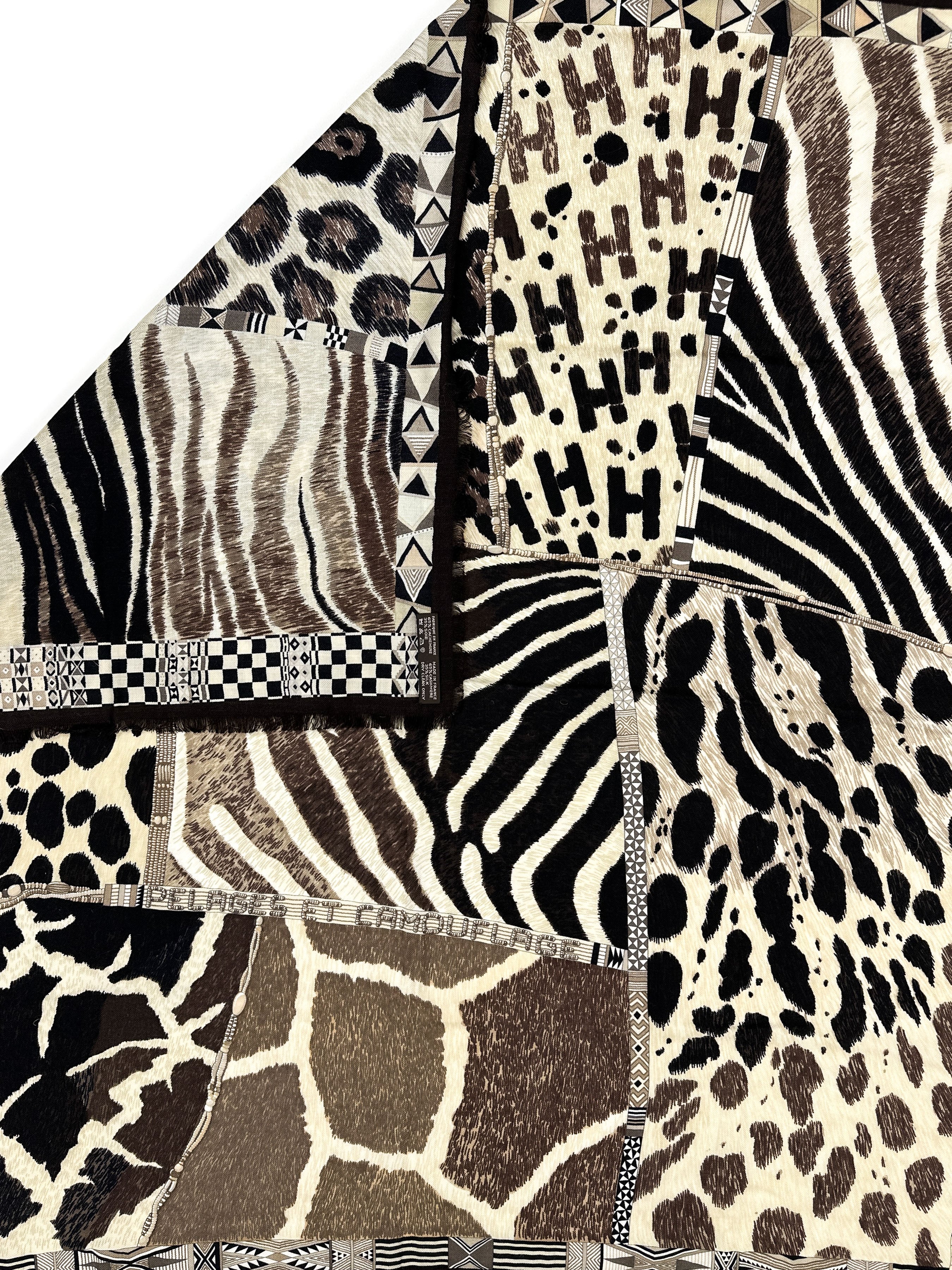Hermès Pelages et Camouflage Cashmere Silk 90