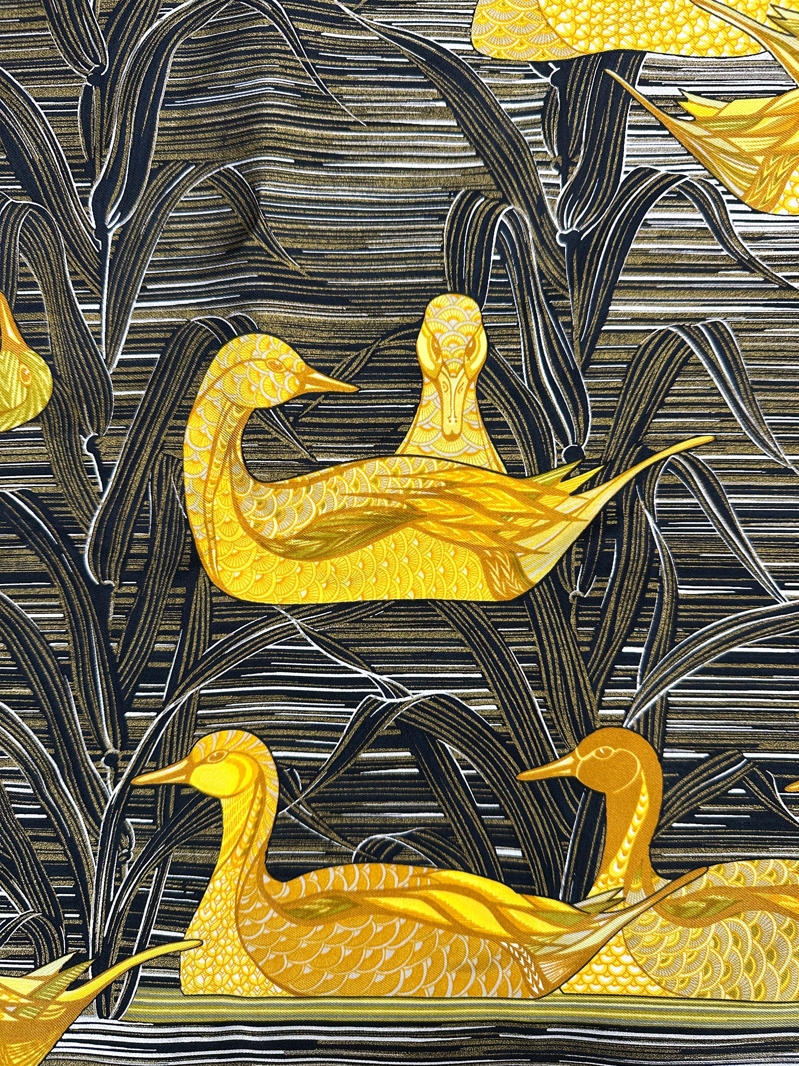Hermès Metallic La Mare Aux Canards 90