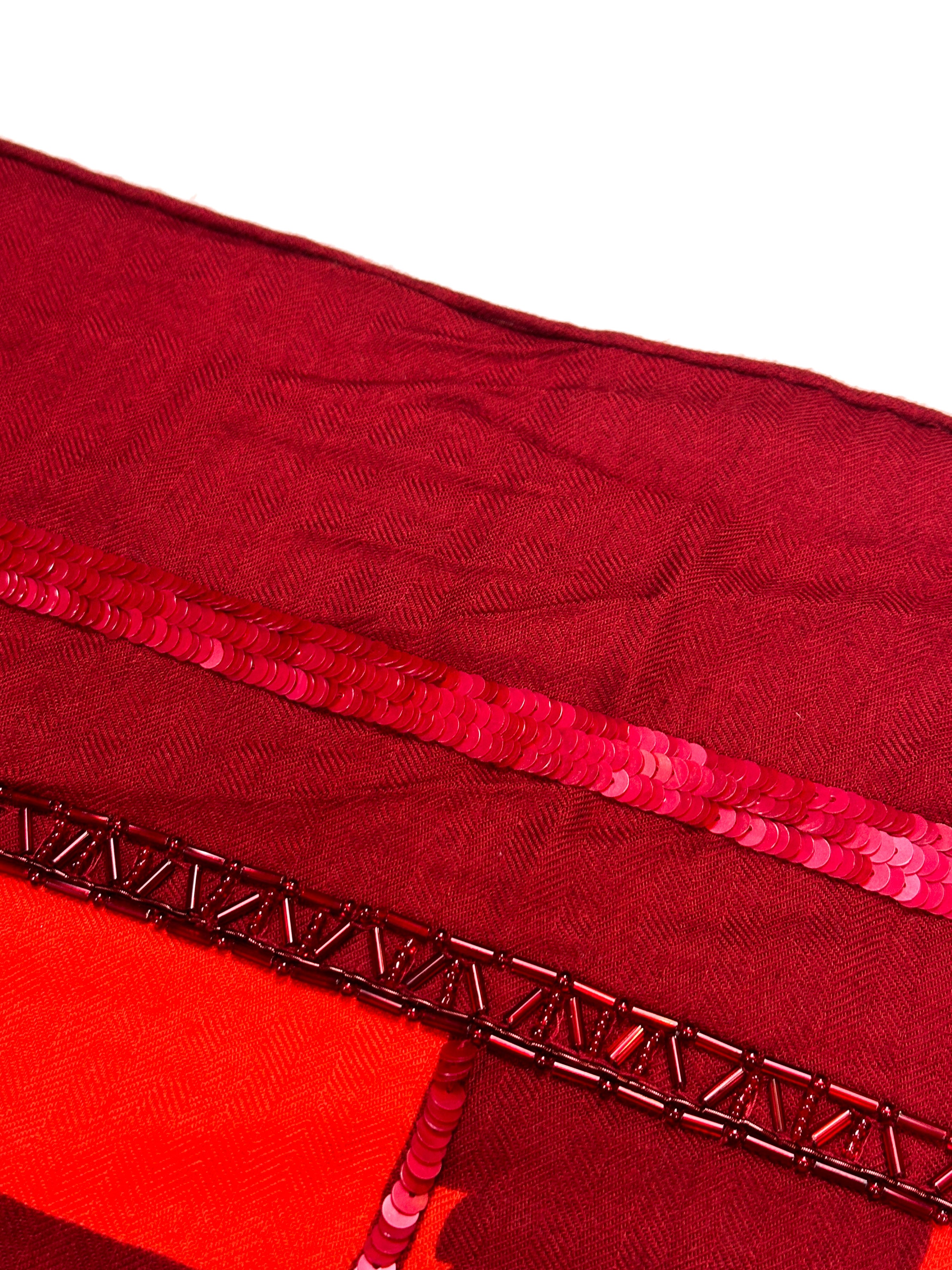 Hermès Brides de Gala en Desordre Exceptional Beaded Cashmere Silk 140
