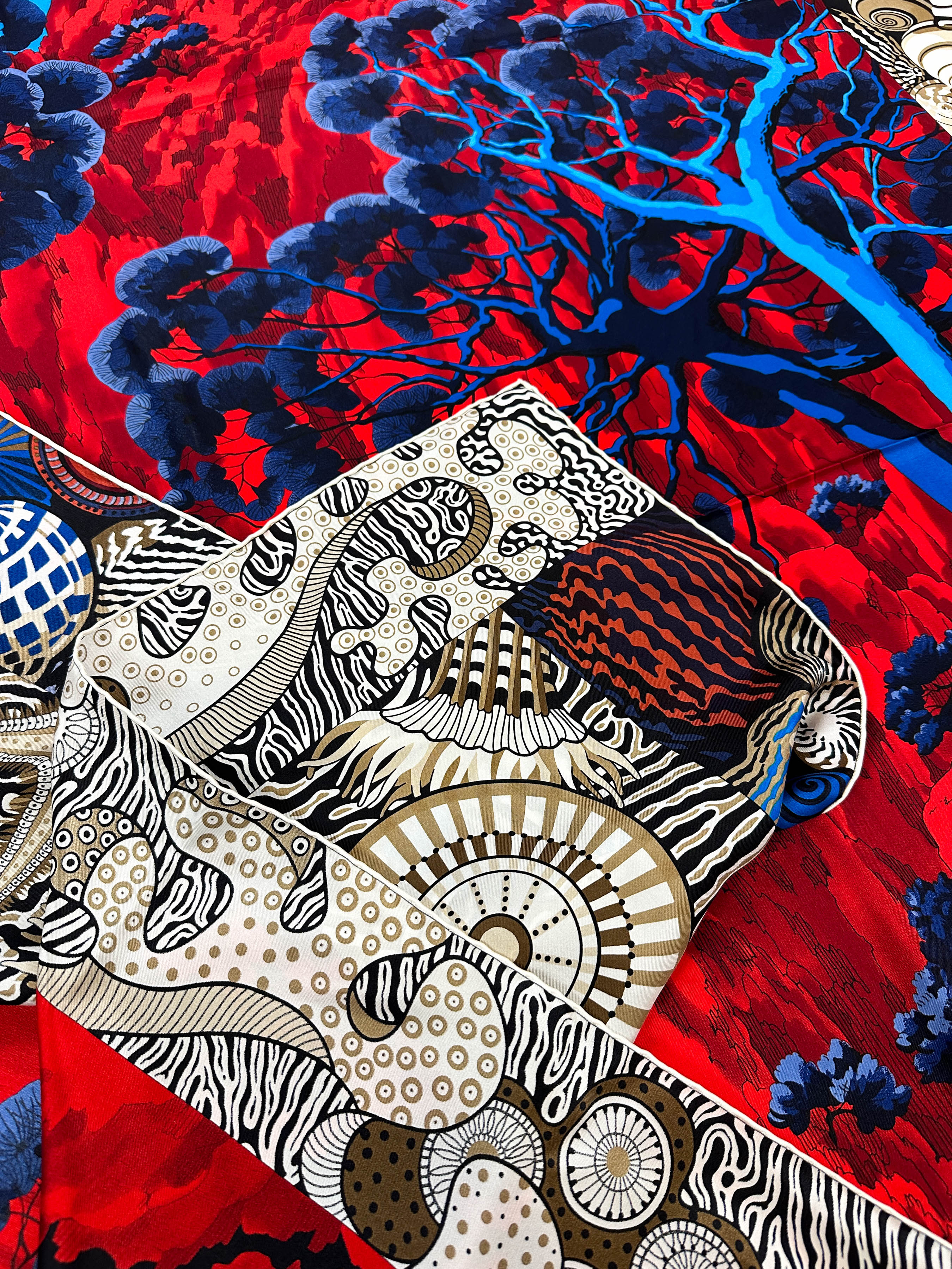 Hermès Sieste au Paradis Silk 140