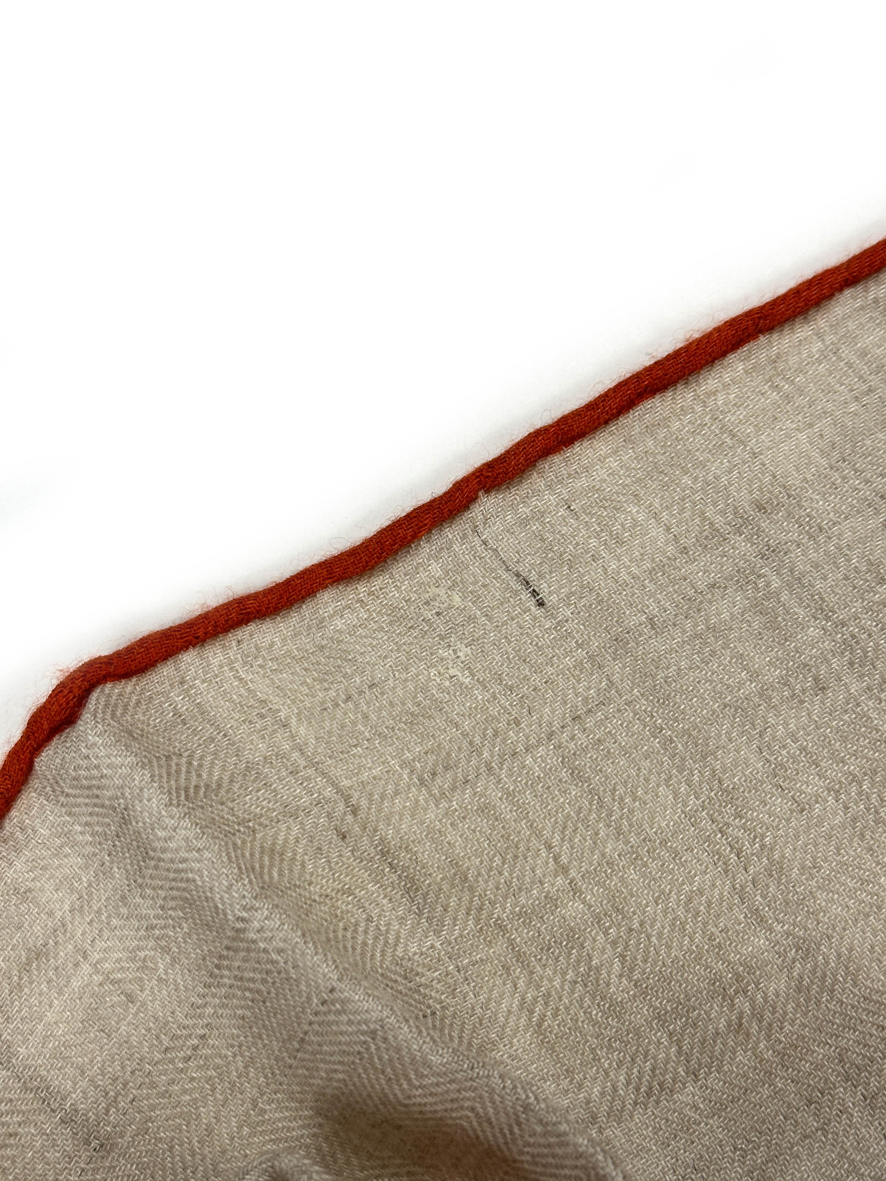 Hermès Une Rose Pour Alma Cashmere Silk 140