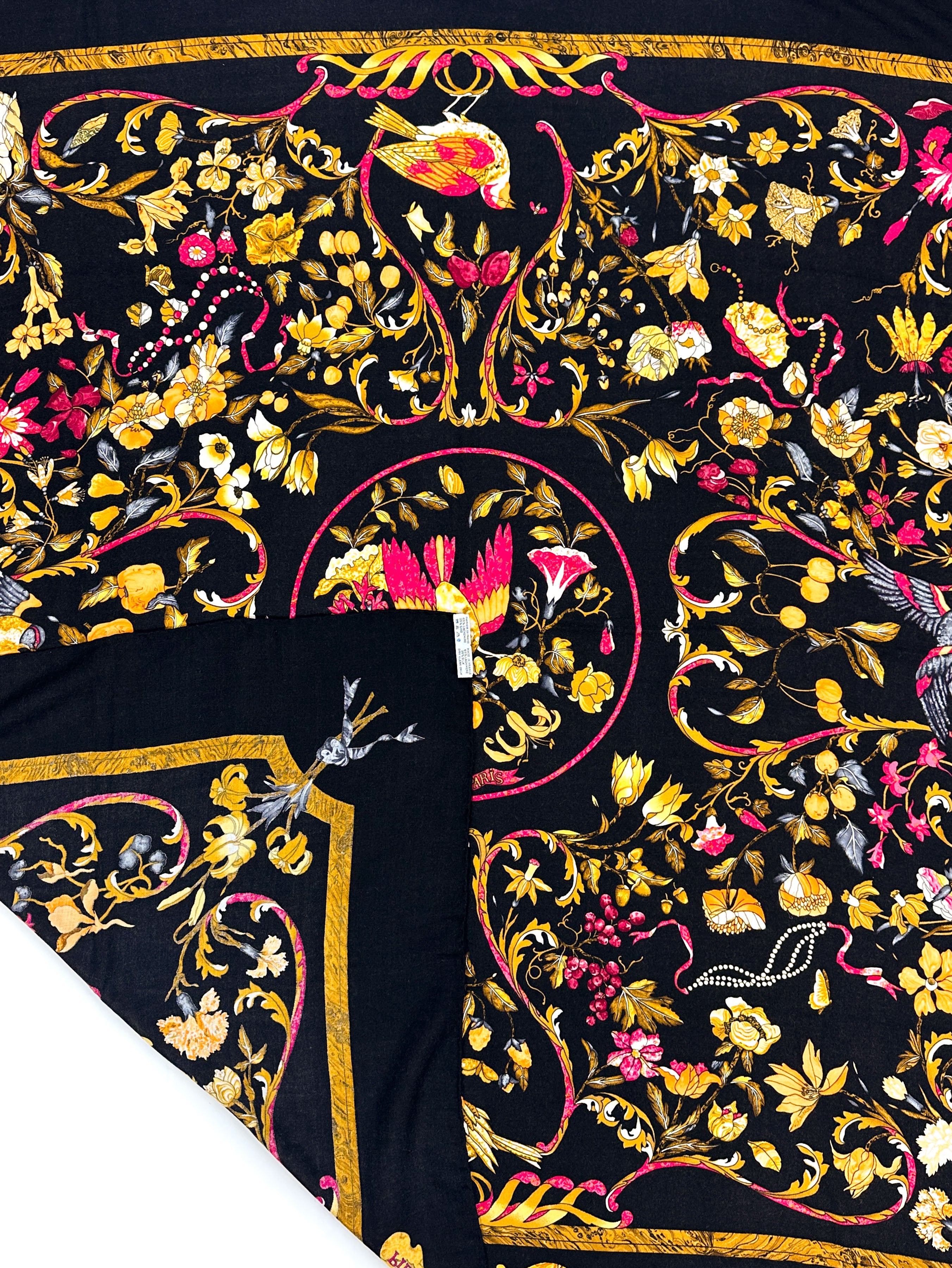 Hermès Pierres d'Orient et d'Occident Cashmere Silk 140