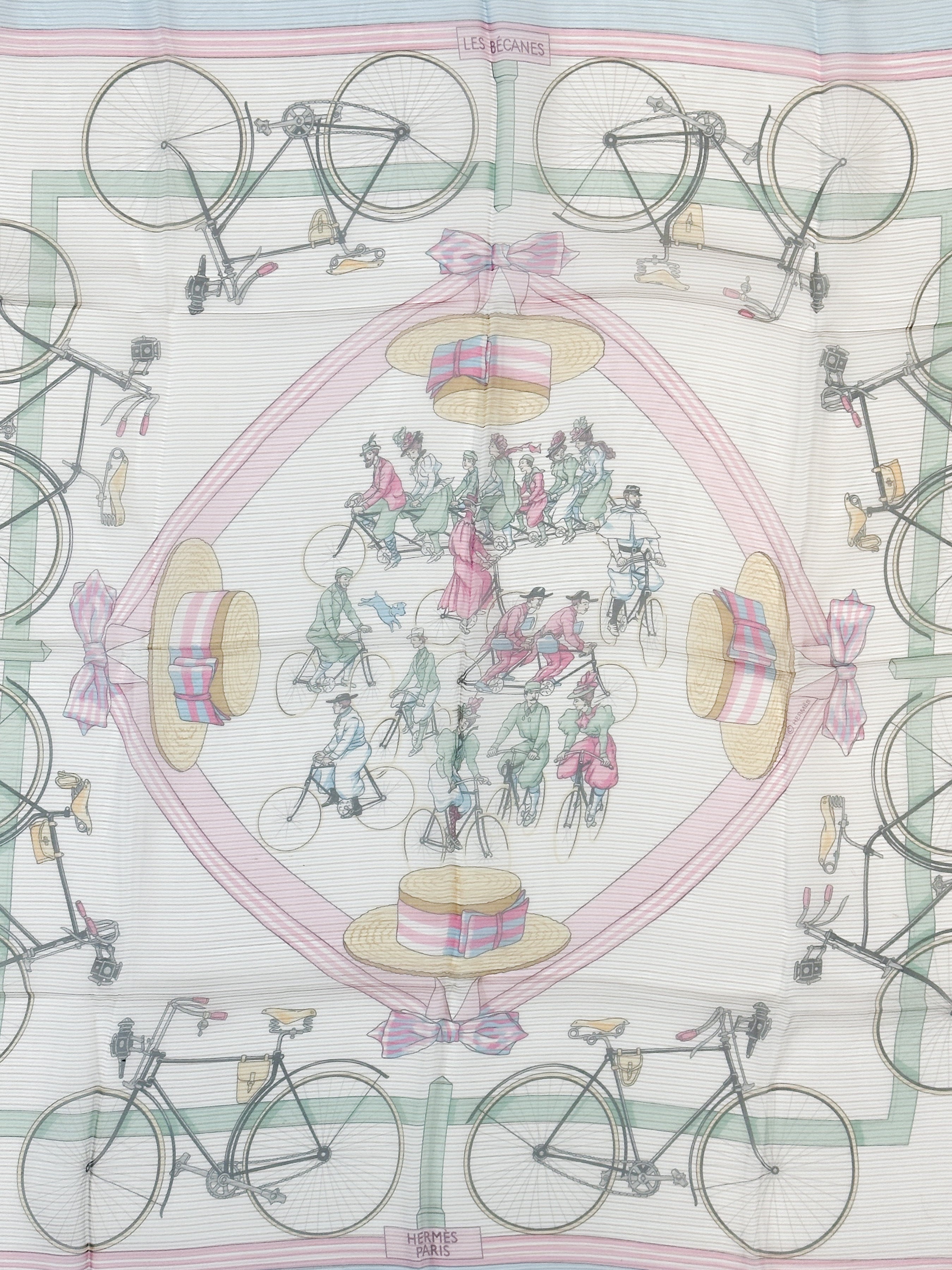 Hermès Les Bécanes Mousseline 70