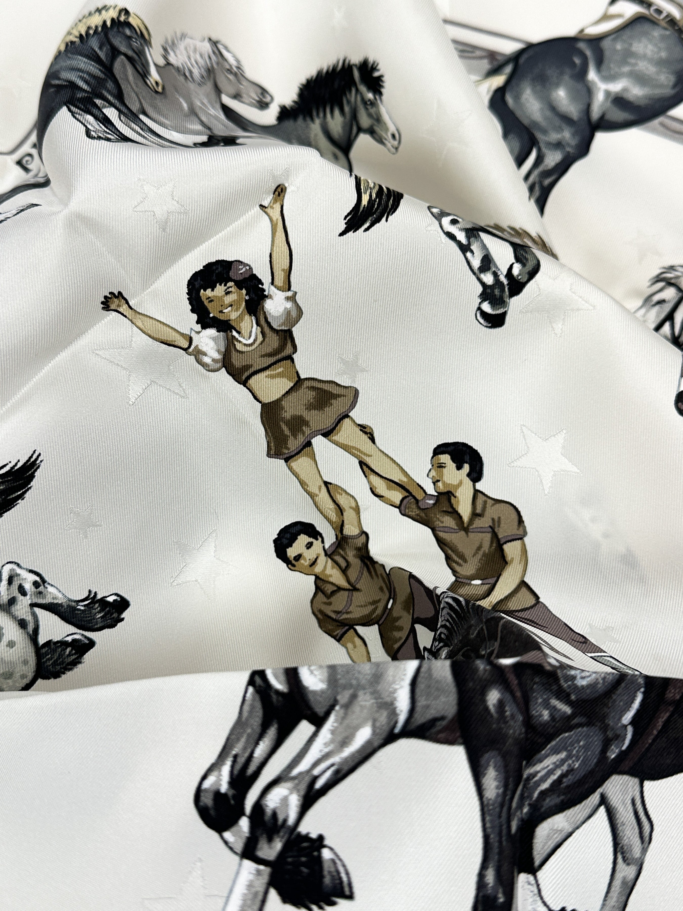 HERMÈS スカーフ EN PISTE Hermès En Piste Jacquard 90