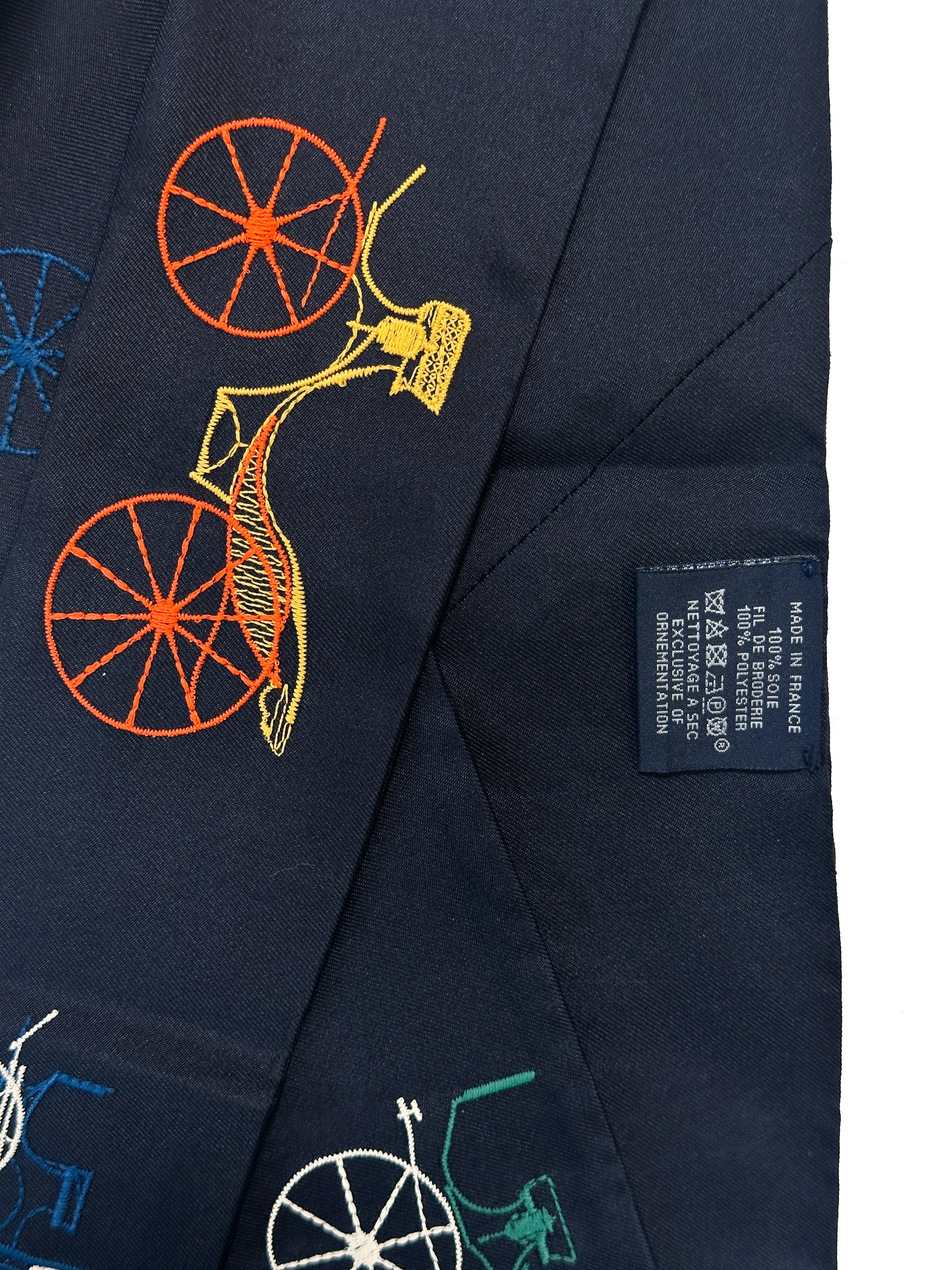 Hermès A Toute Berline ! Embroidered Long Twilly