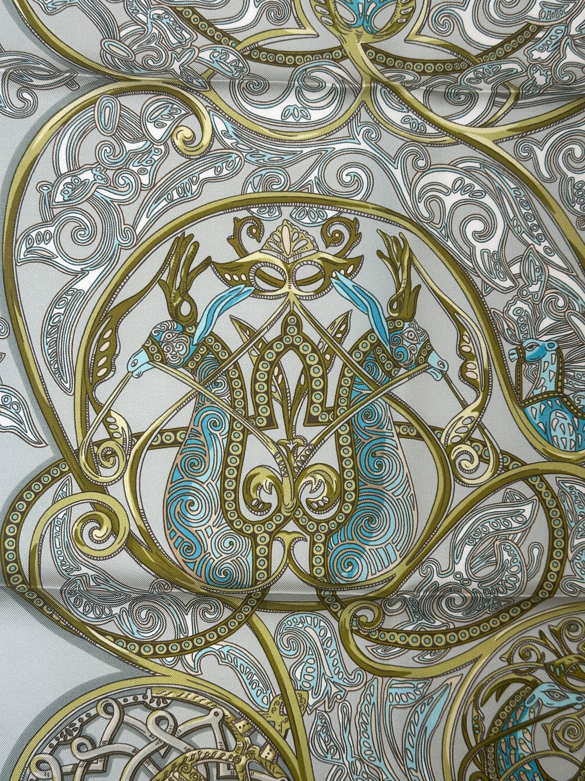 Hermès La Charmante Aux Animaux 90
