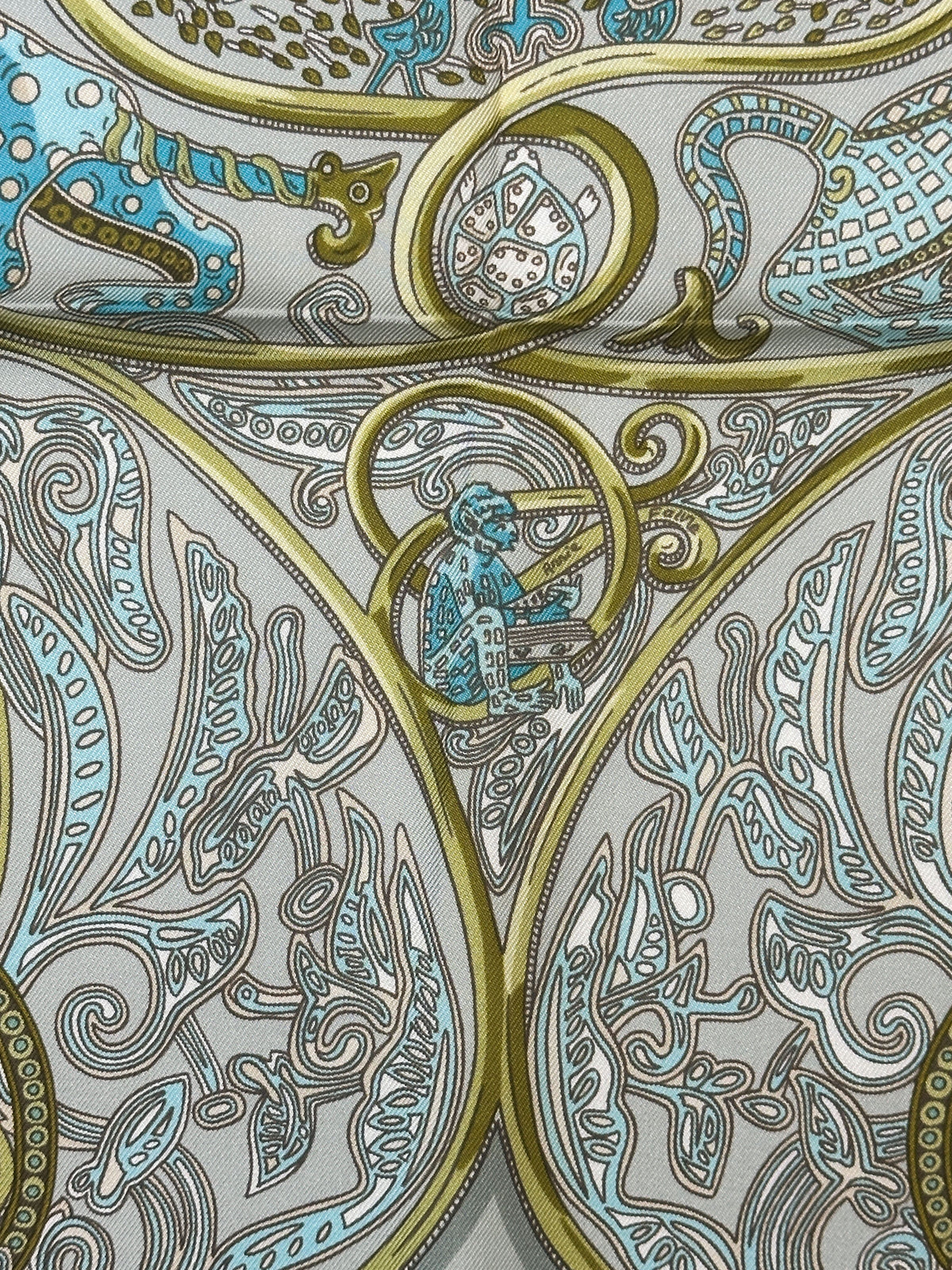 Hermès La Charmante Aux Animaux 90