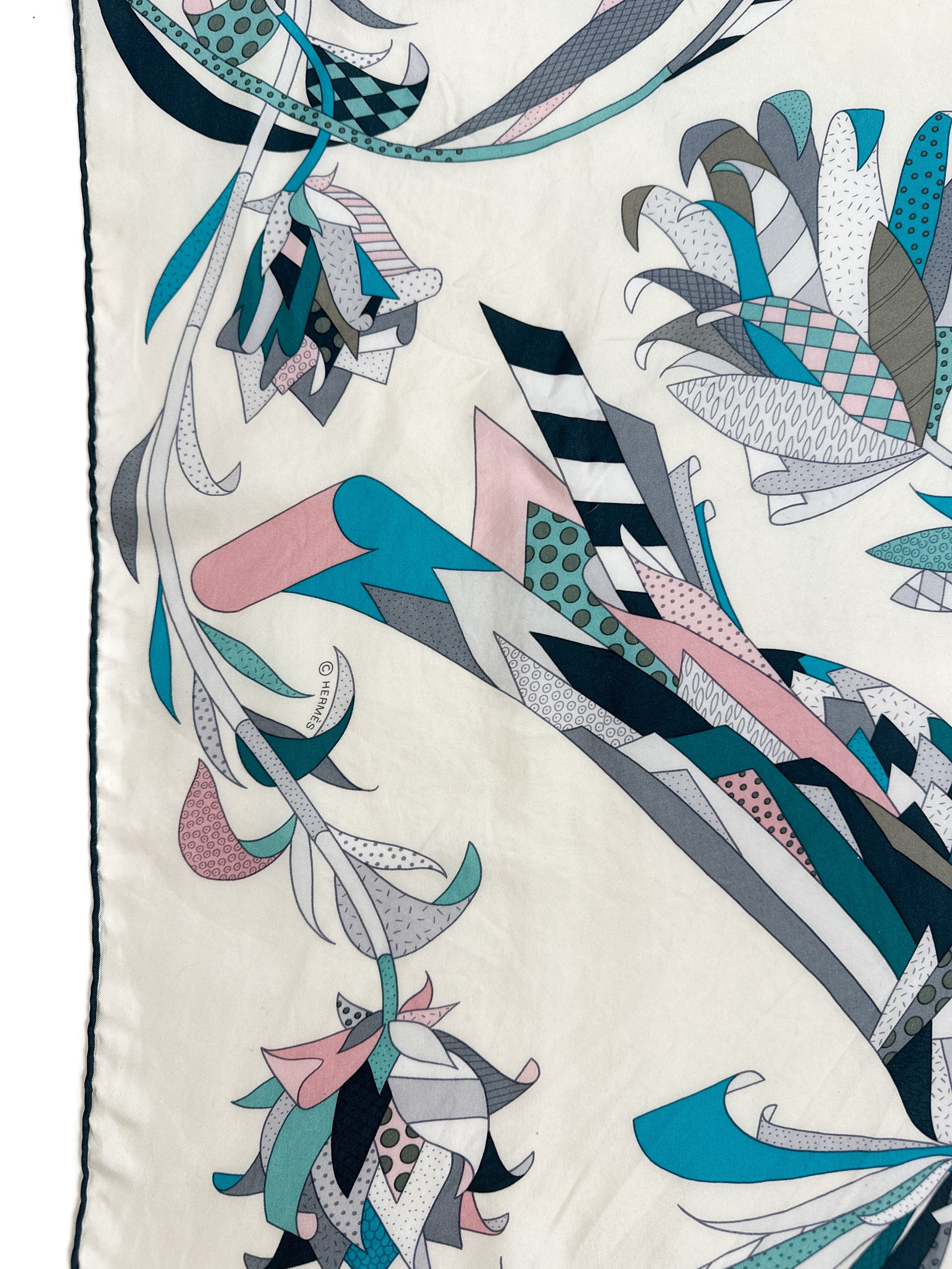 Hermès Paradis de Soie Silk 140