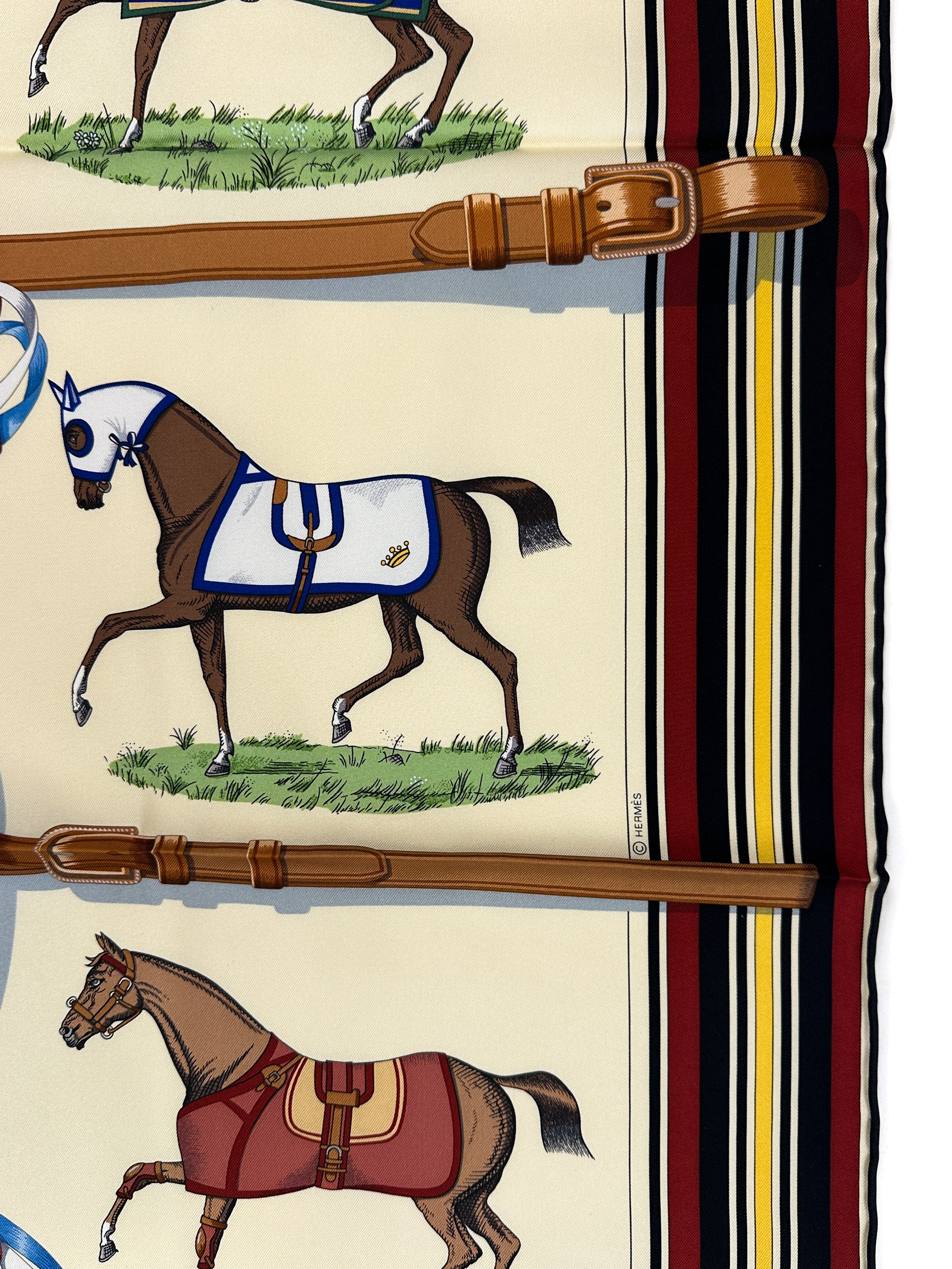 Hermès Couvertures et Tenues de Jour Forever 90