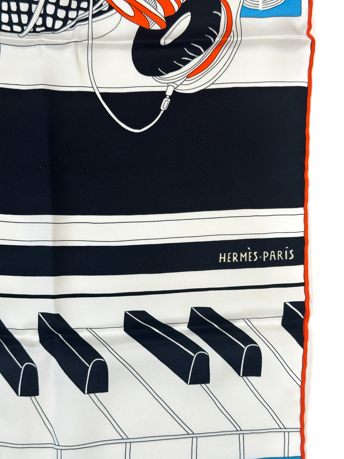 Hermès En Studio 70