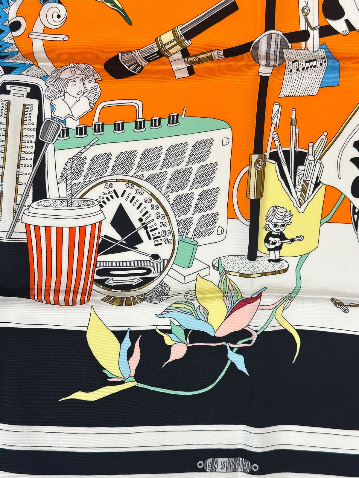 Hermès En Studio 70