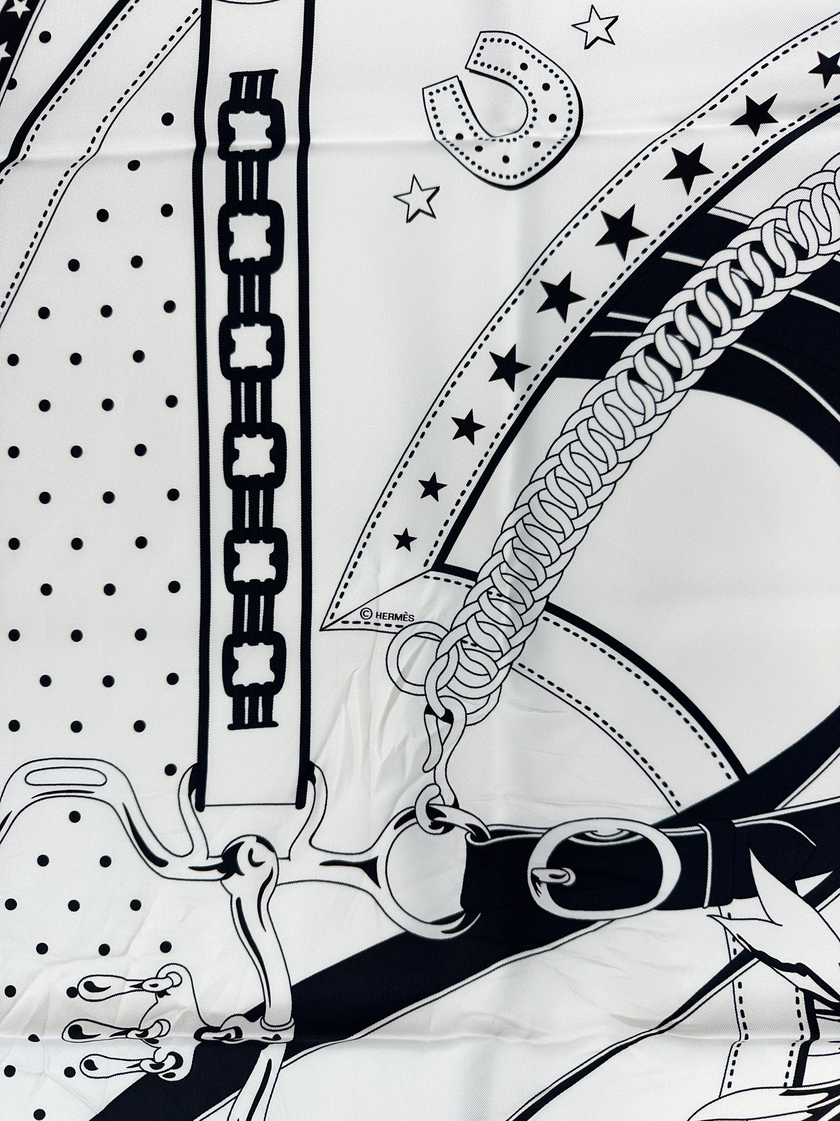 Hermès La Promenade du Matin Bandana Double Face Silk 140