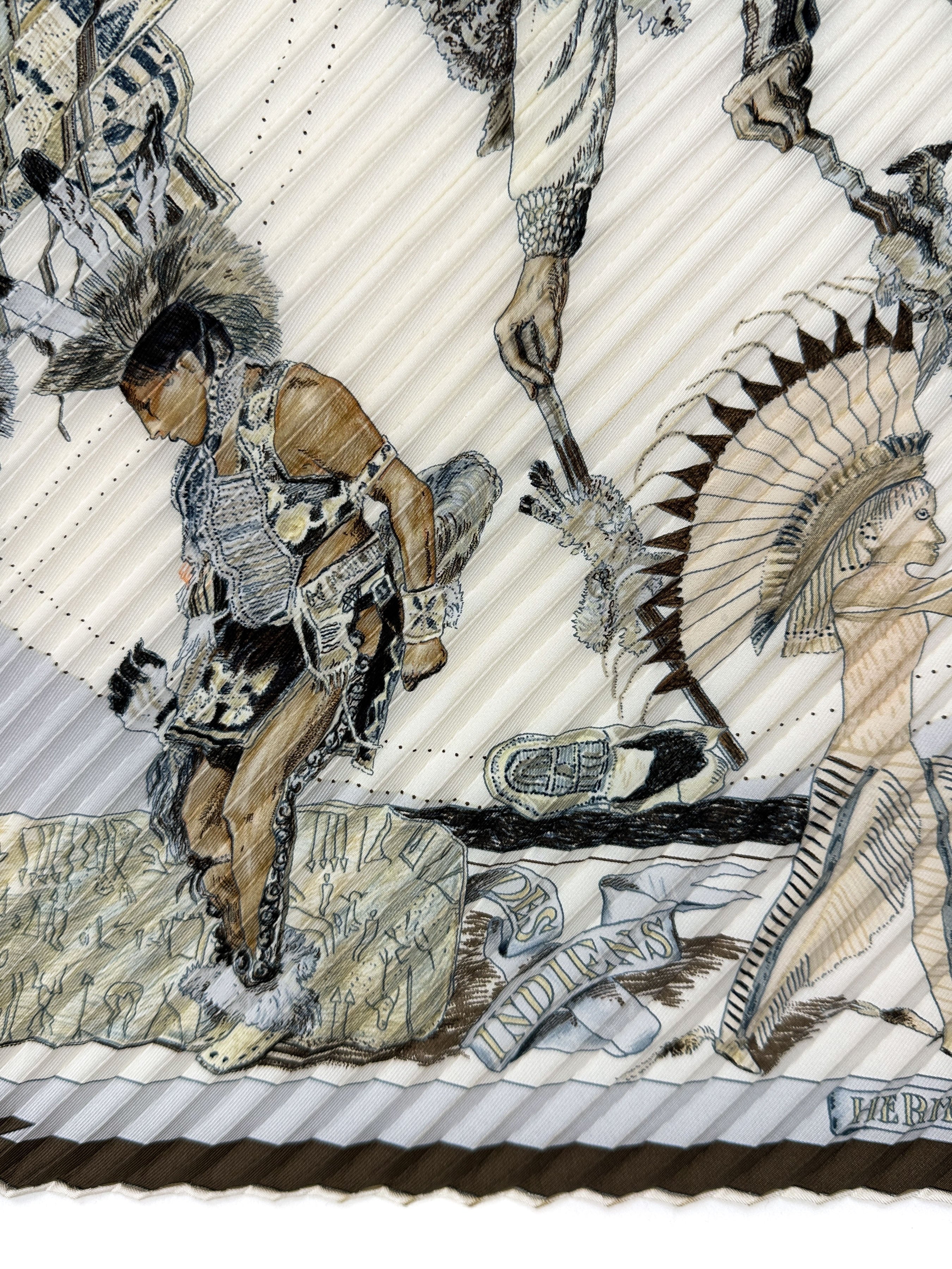 Hermès Les Danses des Indiens Plissé 90