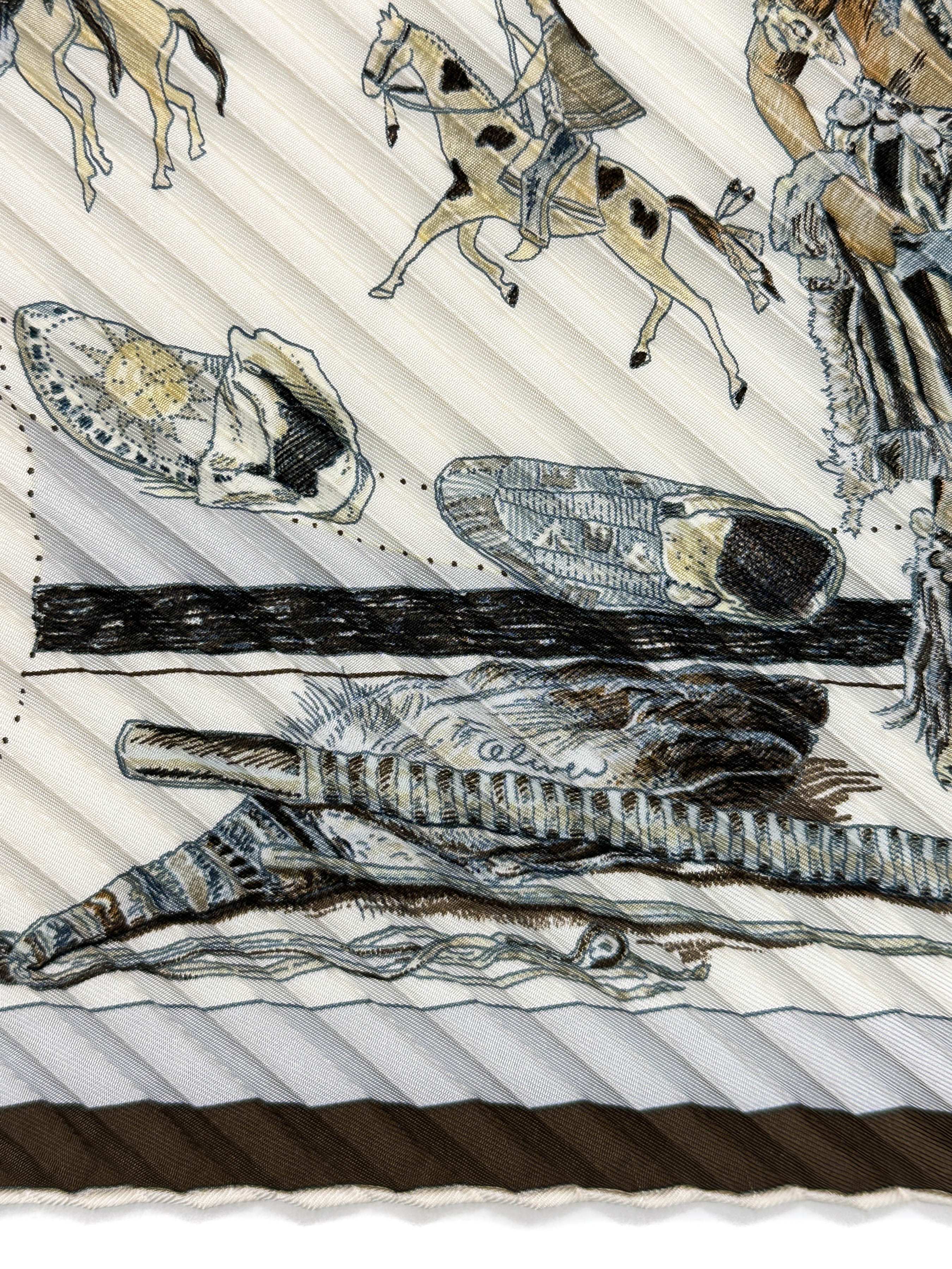 Hermès Les Danses des Indiens Plissé 90