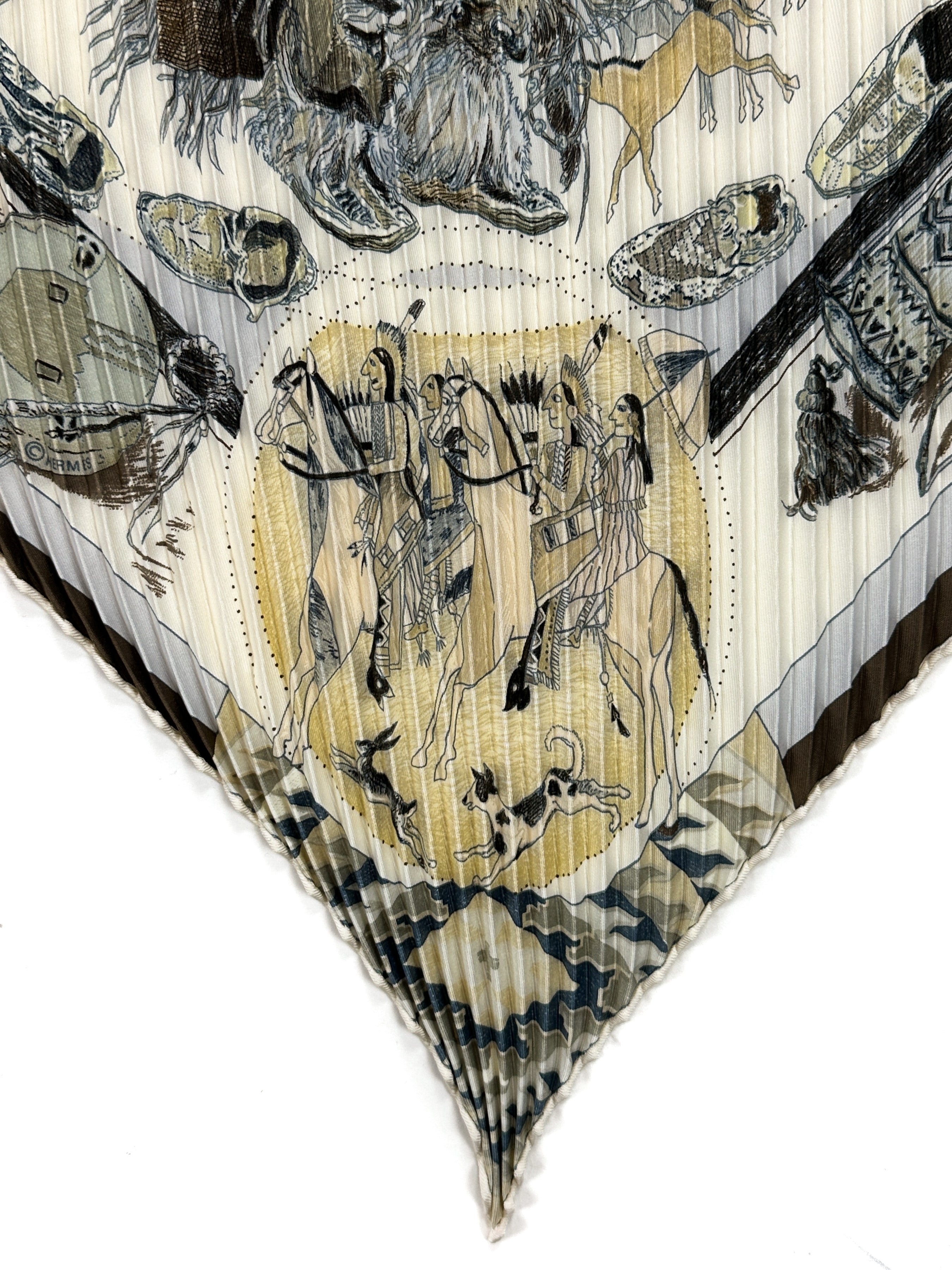 Hermès Les Danses des Indiens Plissé 90