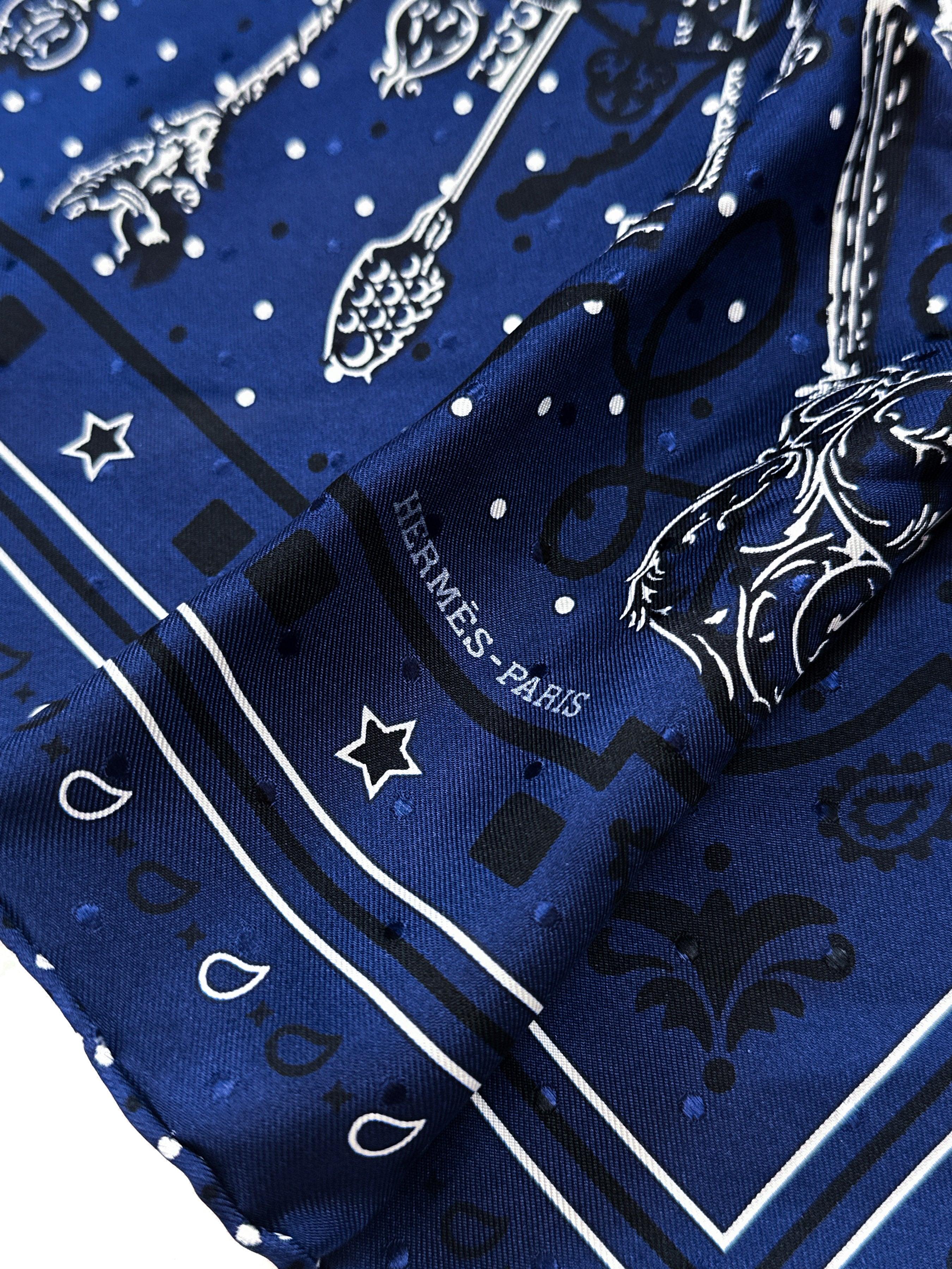Hermès Les Cles Jacquard Bandana 55