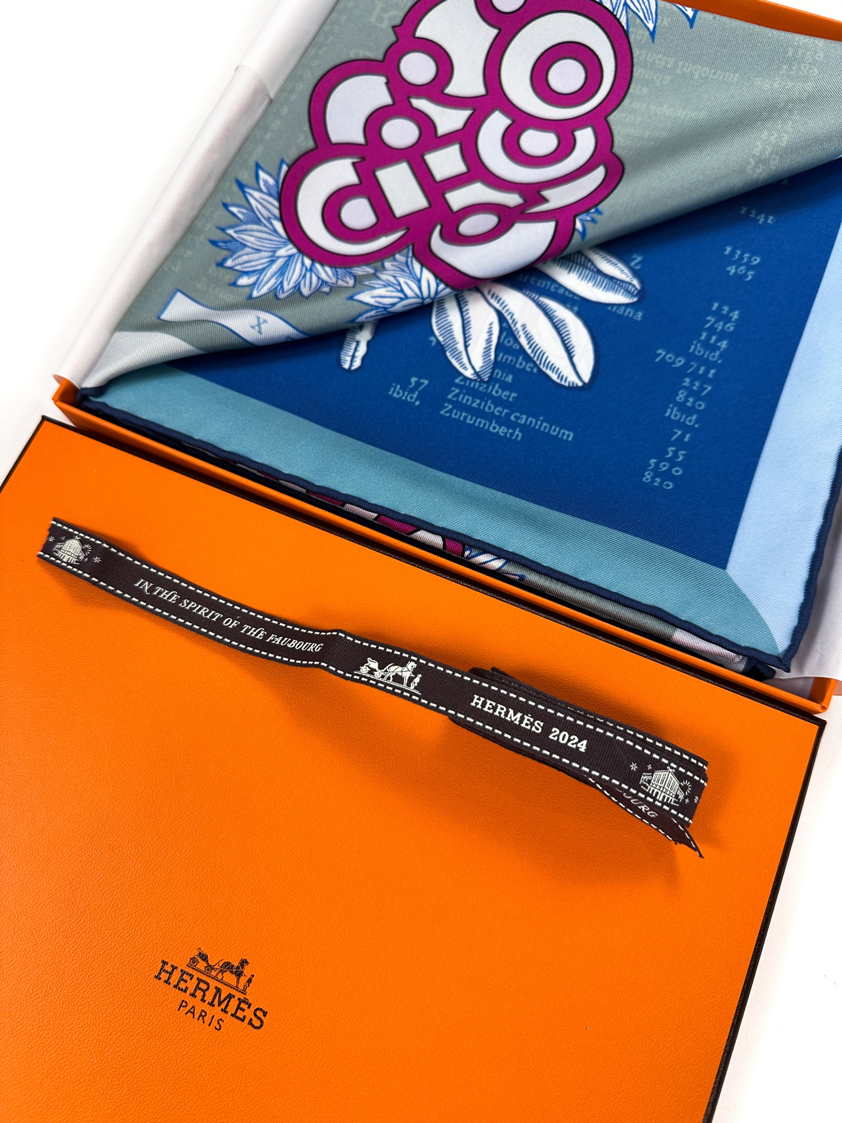 Hermès Botanica Grafica Double Face 90