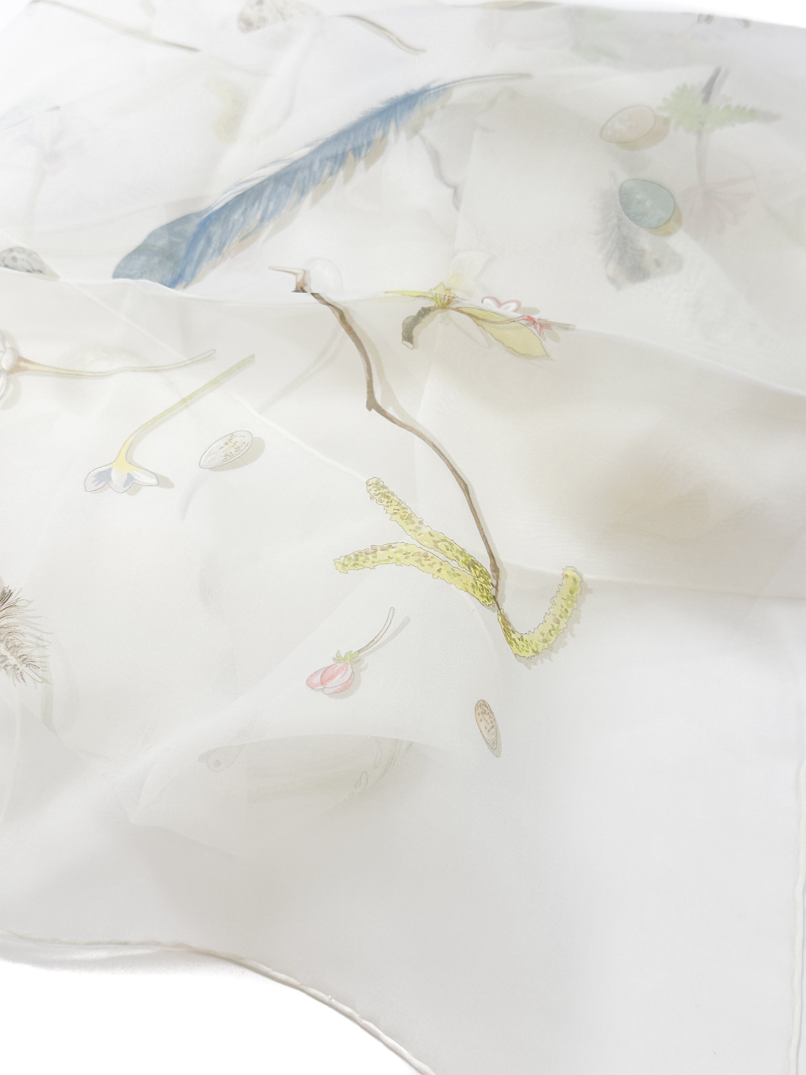 Hermès Fleurs et Plumes Mousseline 90