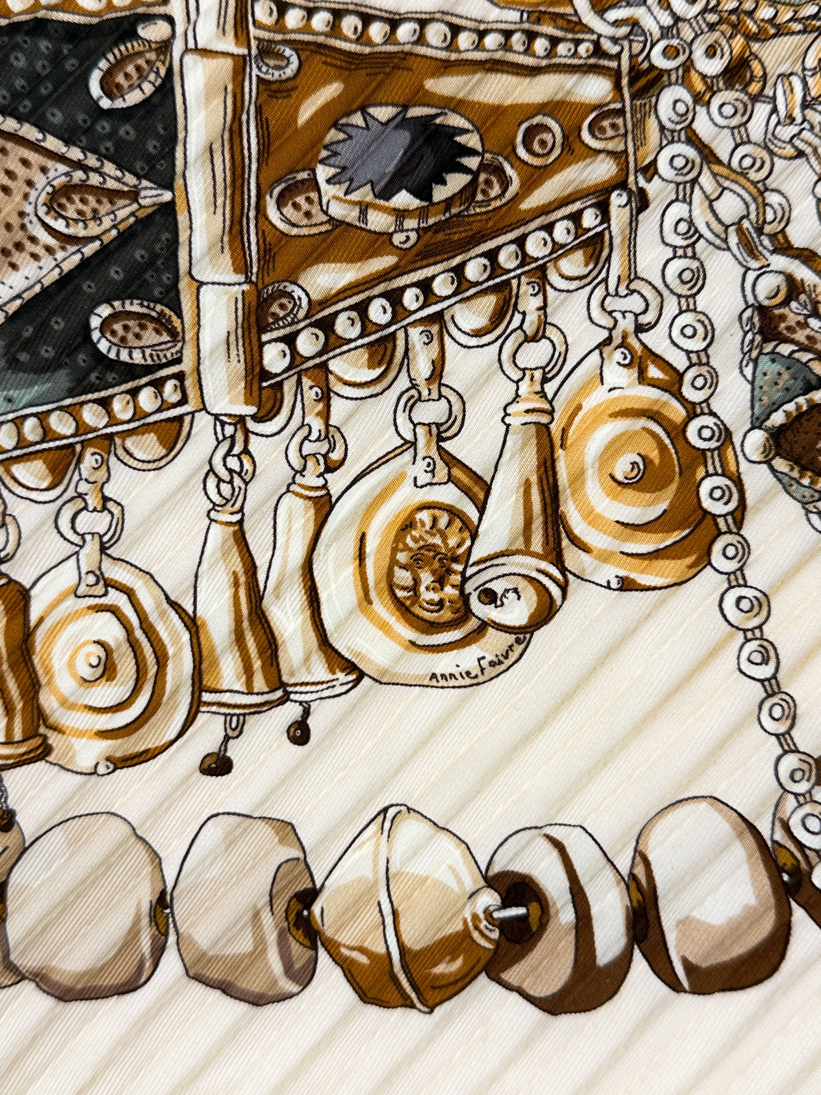 Hermès Terres Précieuses Plissé 90