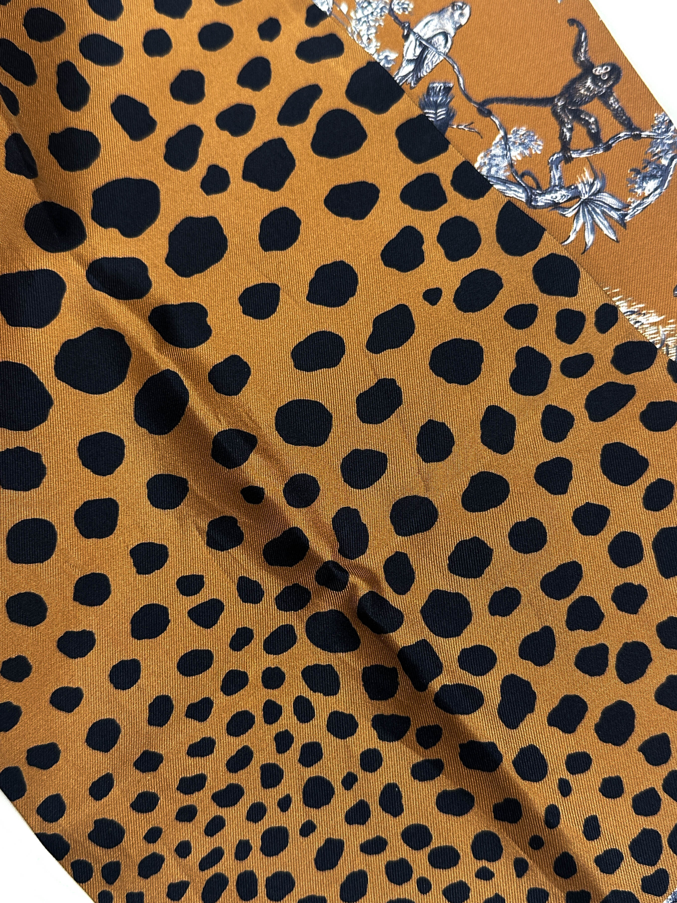 Hermès Équateur Maxi Twilly Cut