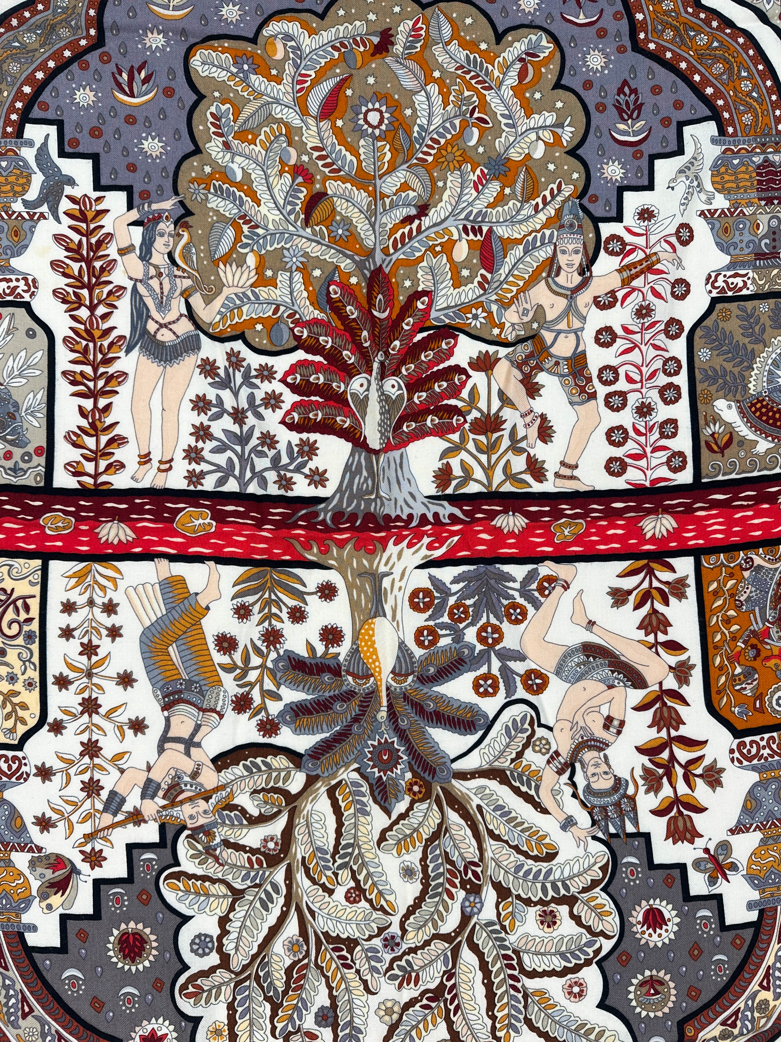 Hermès Aux Portes du Palais Cashmere Silk 140
