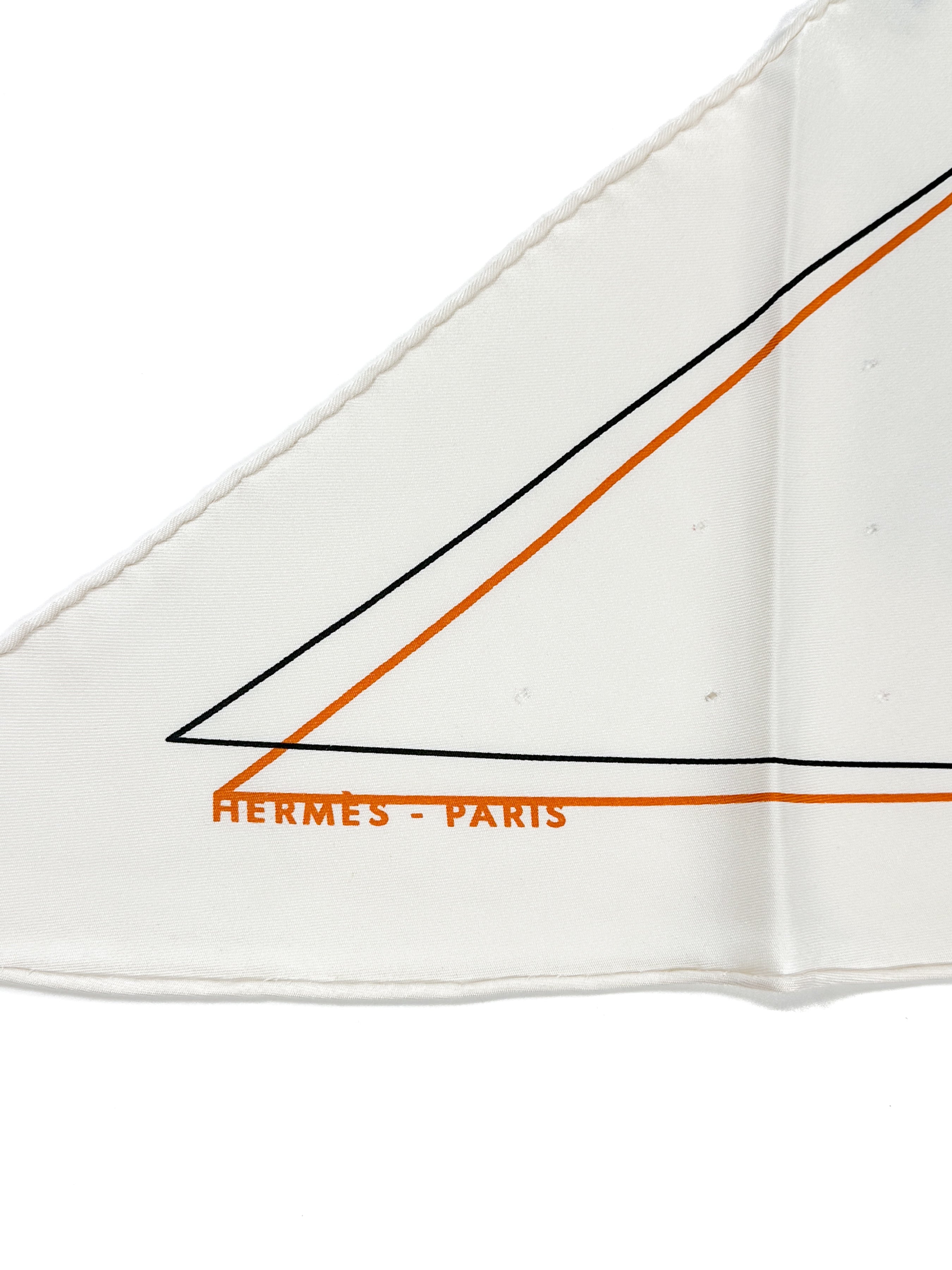 Hermès Pointu Trou de Mémoire  Perforated Triangle